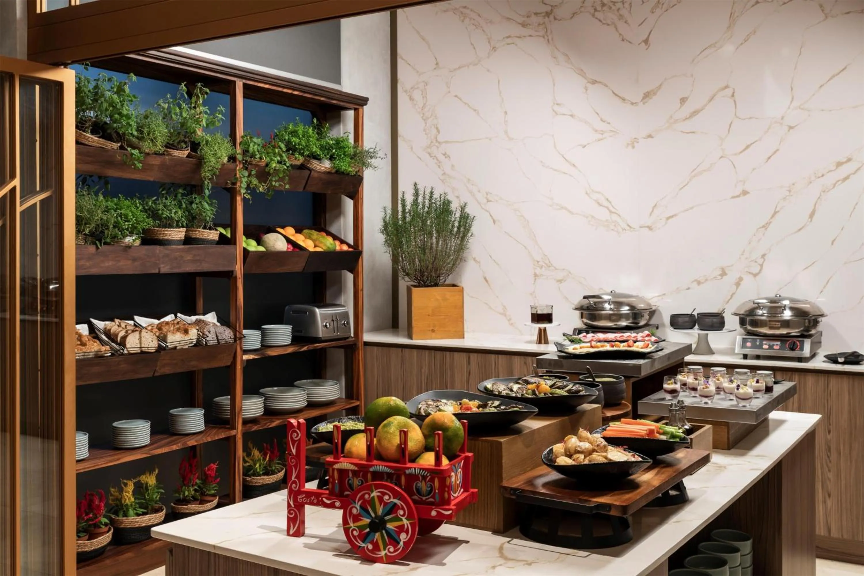 Restaurant/places to eat in Hyatt Centric San José Escazú