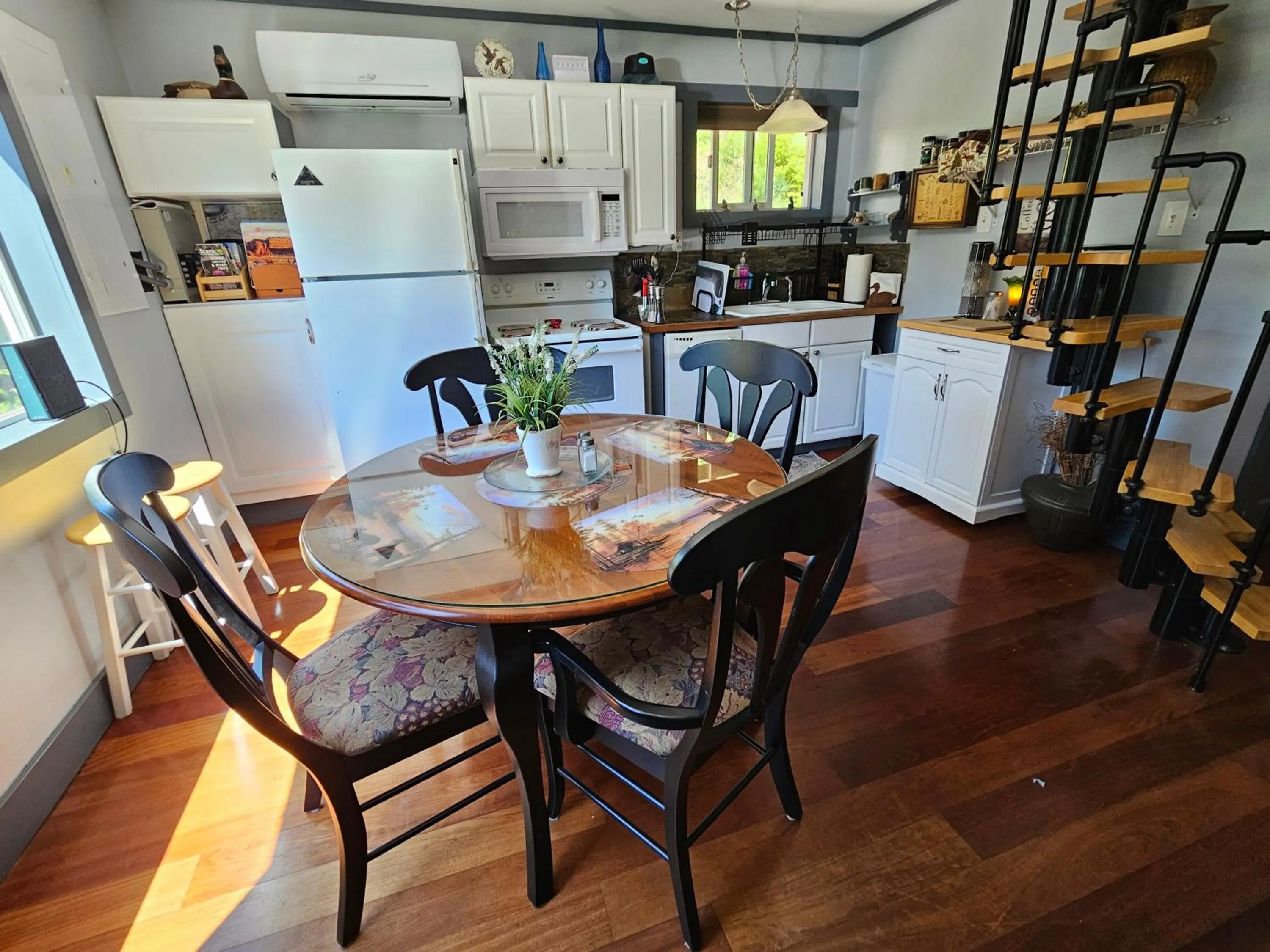 Packwood Ski & Vacation Getaway