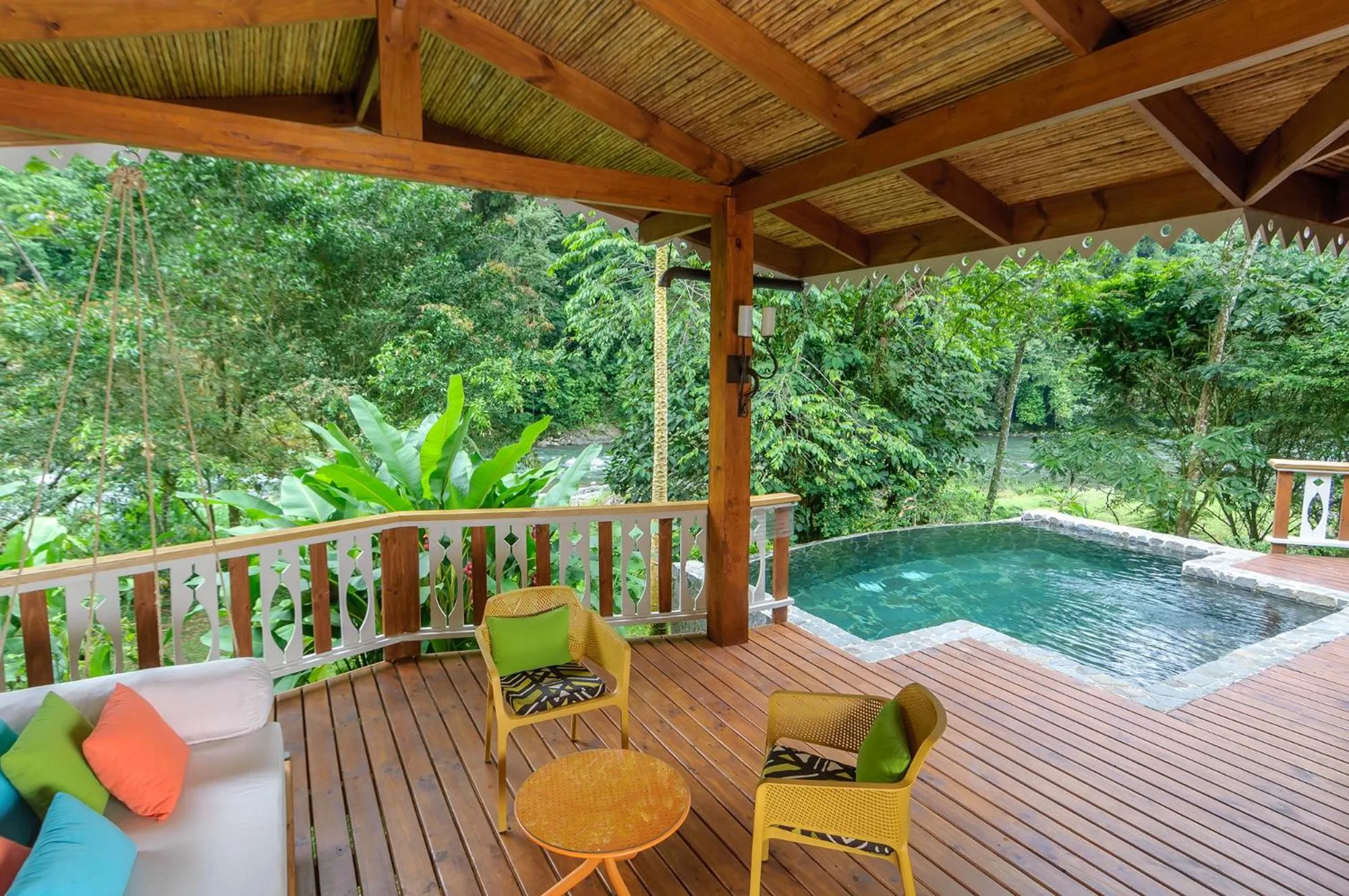 Natural landscape in Pacuare Lodge by Böëna