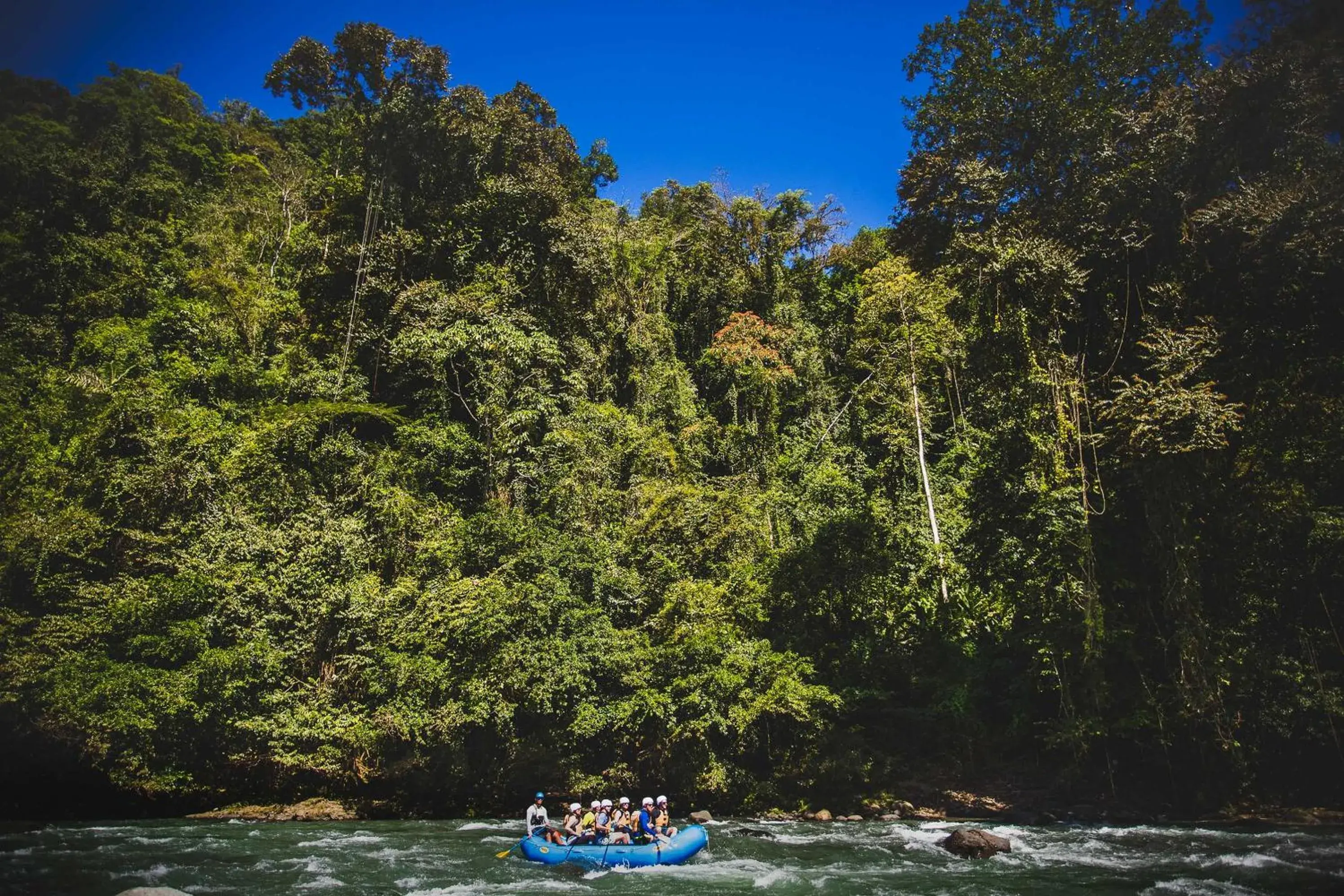 River view in Pacuare Lodge by Böëna River view in Pacuare Lodge by Böëna