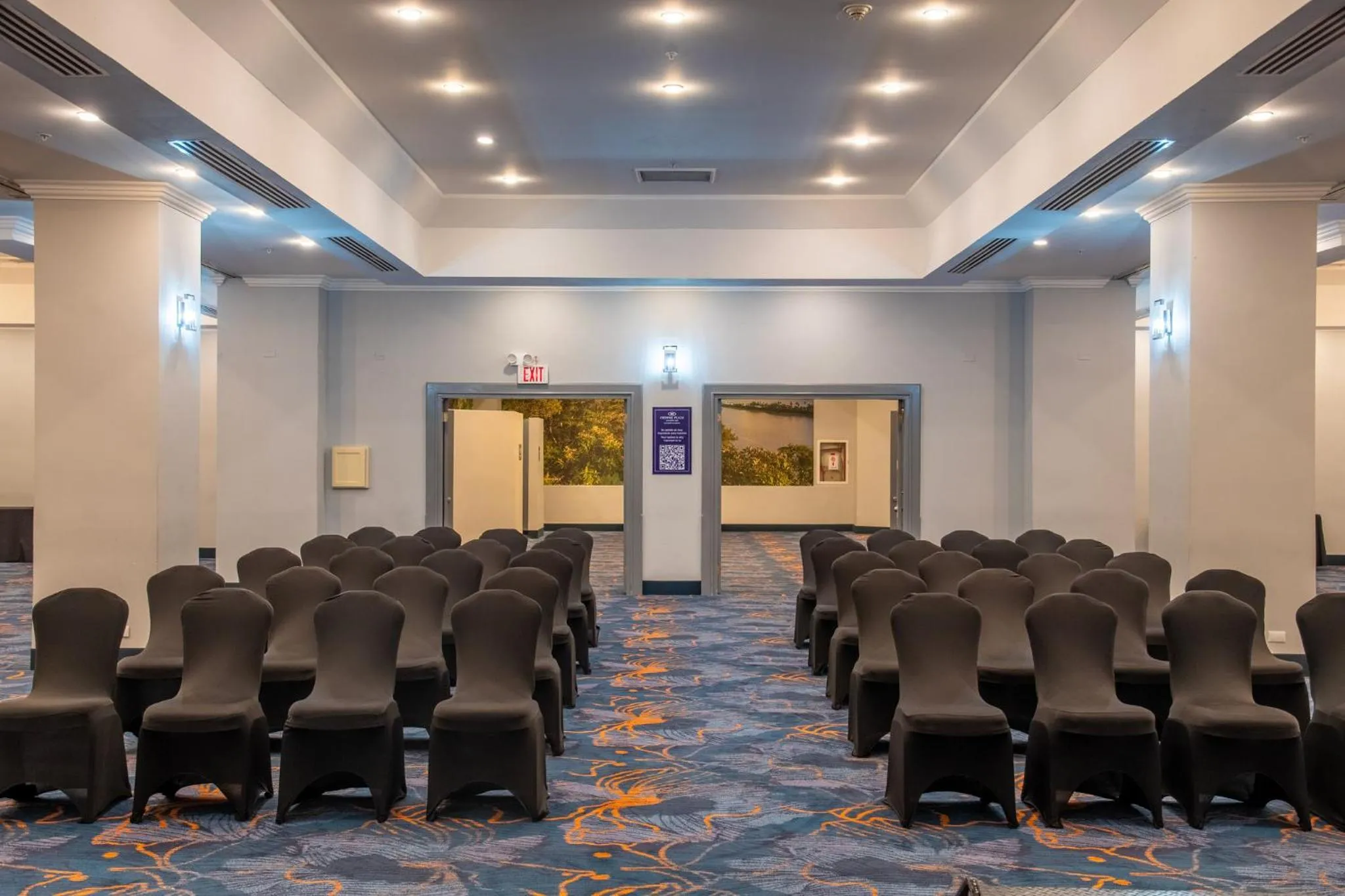 Meeting/conference room in Crowne Plaza San Jose La Sabana by IHG