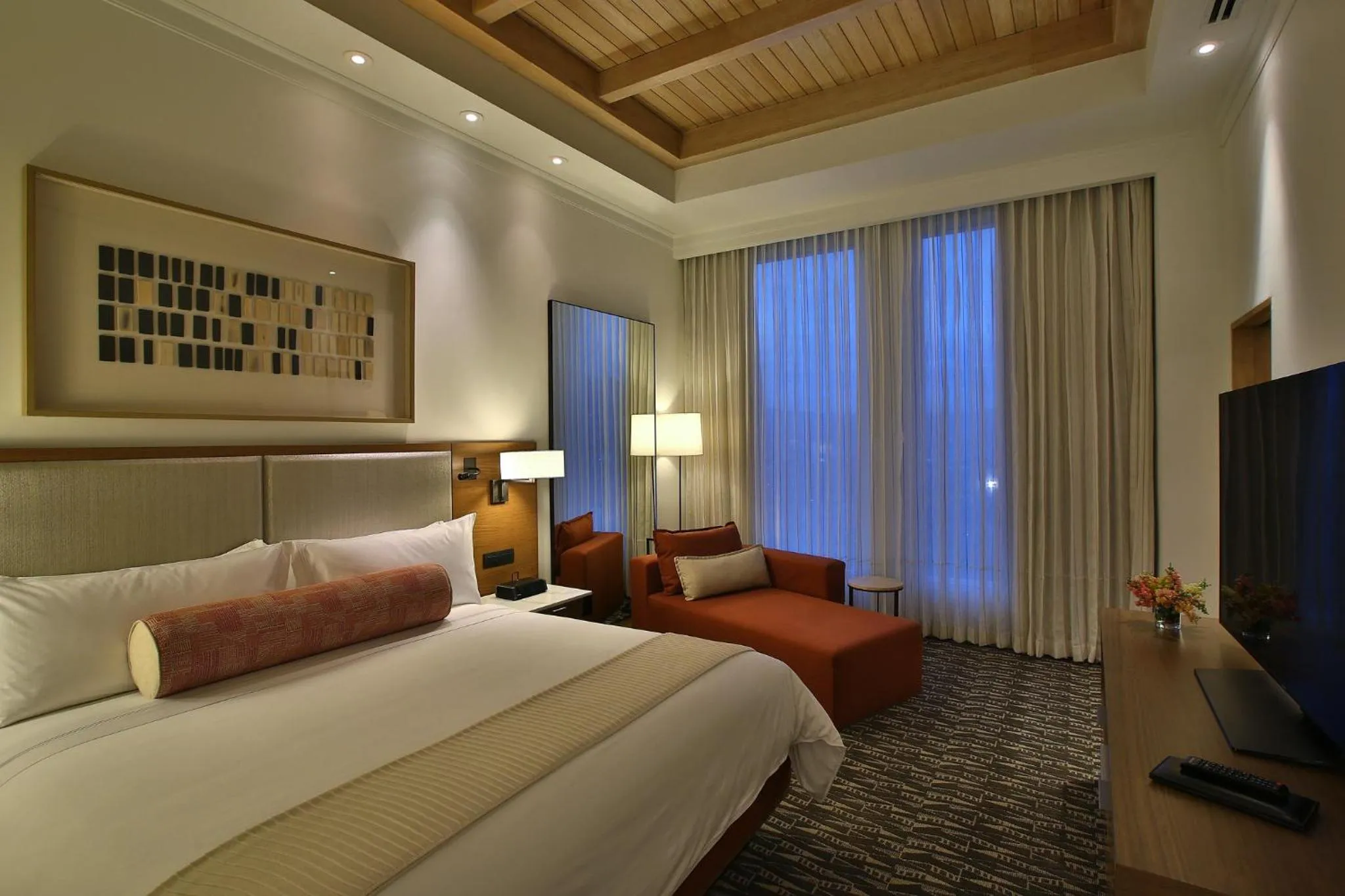 Photo of the whole room, Bed in InterContinental Tegucigalpa at Multiplaza Mall by IHG