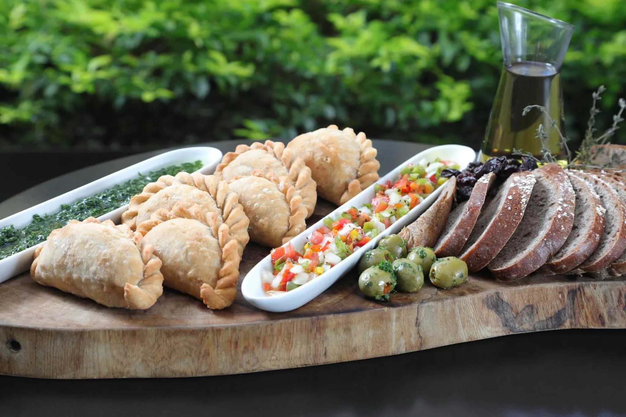 Restaurant/places to eat in InterContinental Tegucigalpa at Multiplaza Mall by IHG