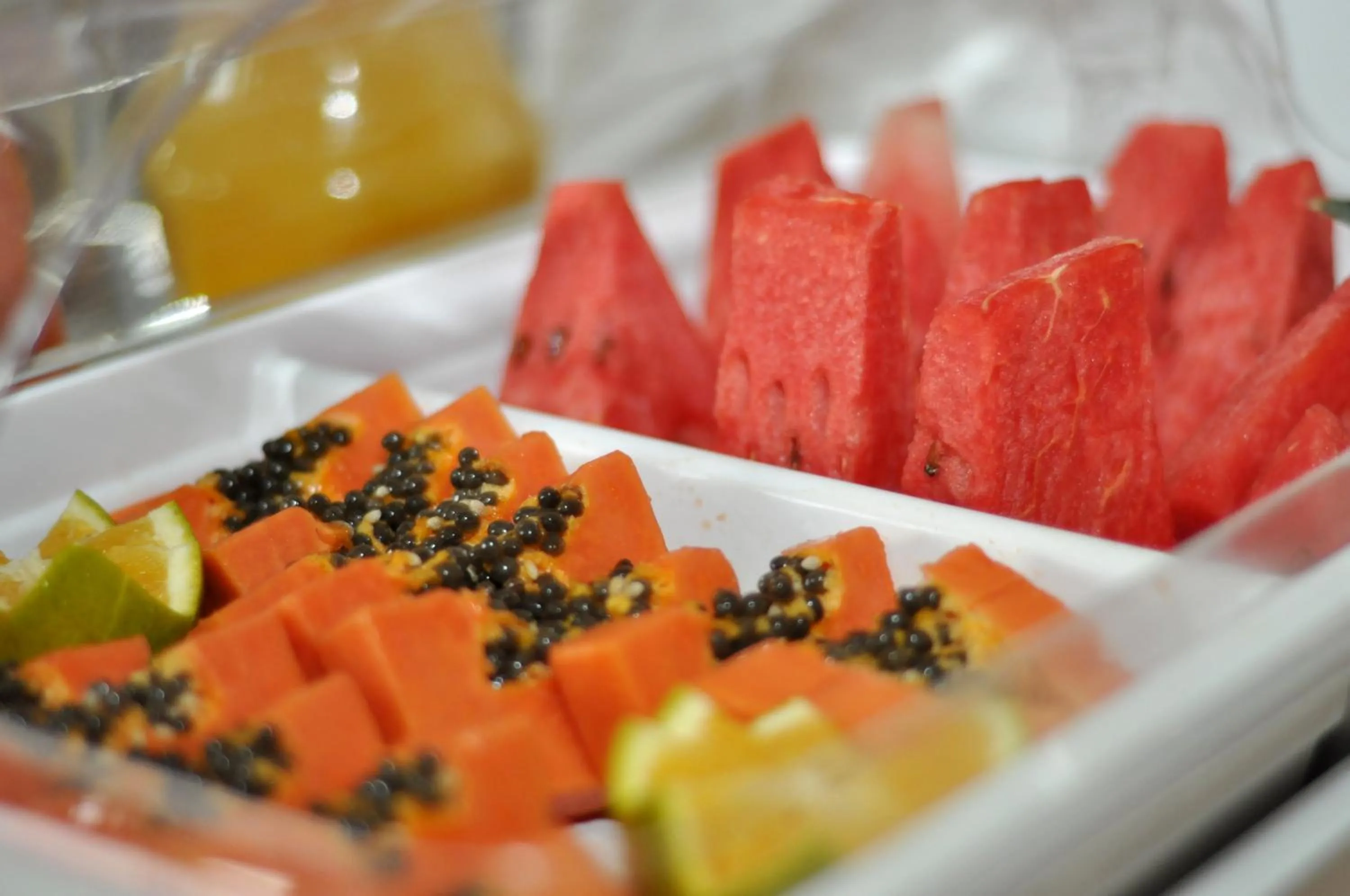 Food in Hotel Carolina 2 - próximo a Universidade de Uberaba uniube - ao Aeroporto Fórum De uberaba - hospital Mario Palmeirio ao Hospital São Marcos e hospital Regional