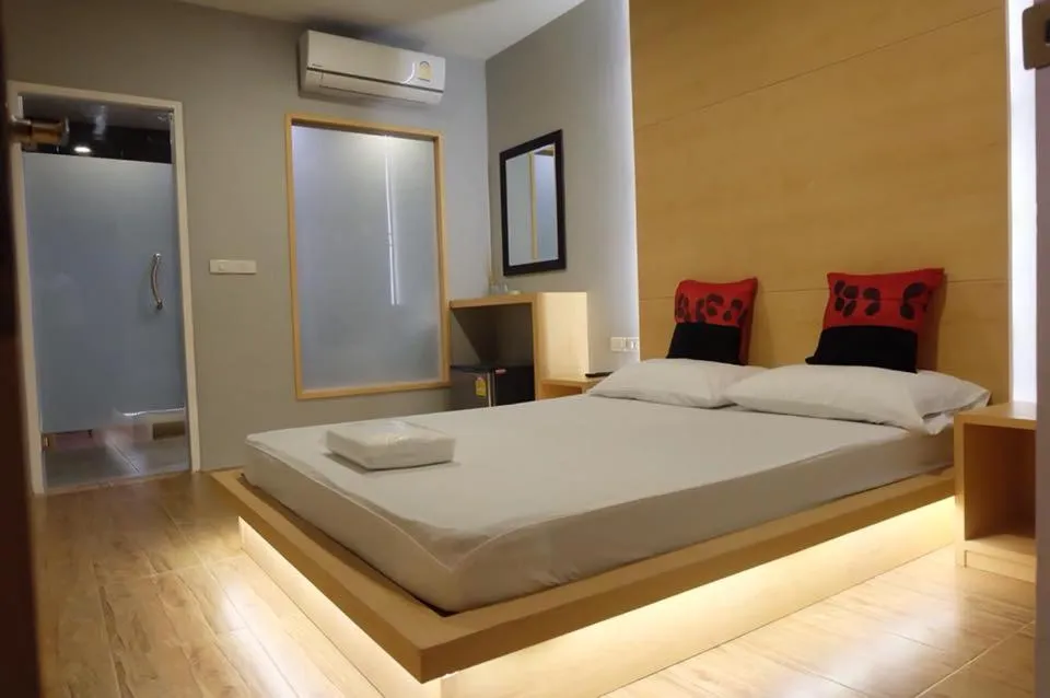 Bed in Love Box Resort