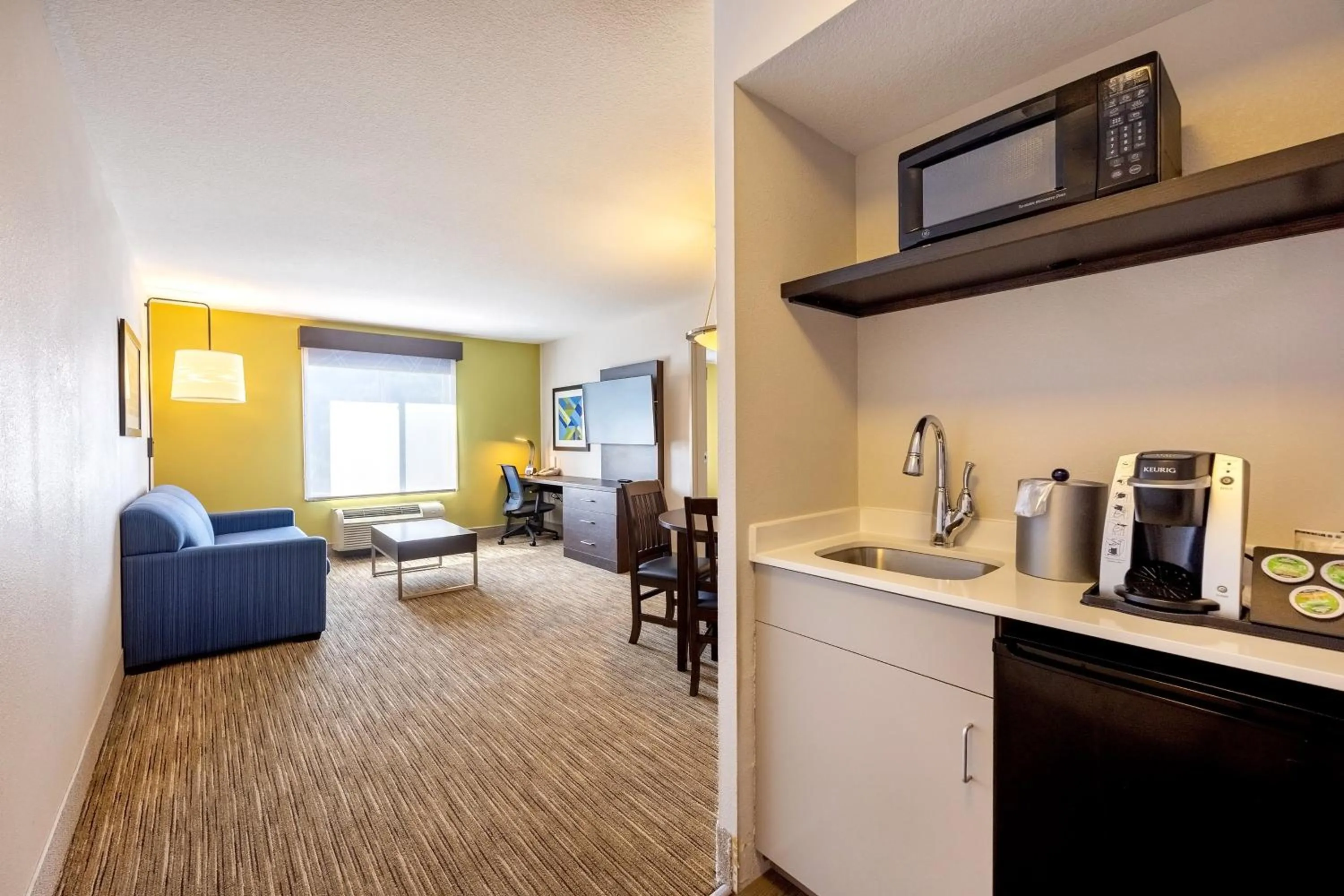 Photo of the whole room in Holiday Inn Express Winona by IHG