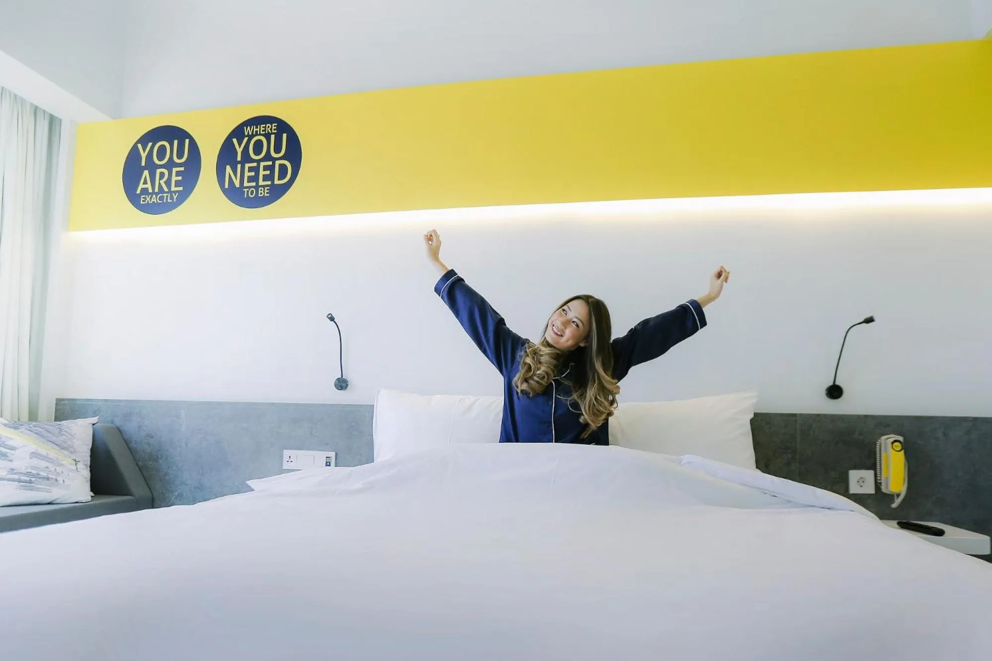 Bed in YELLO Hotel Paskal Bandung