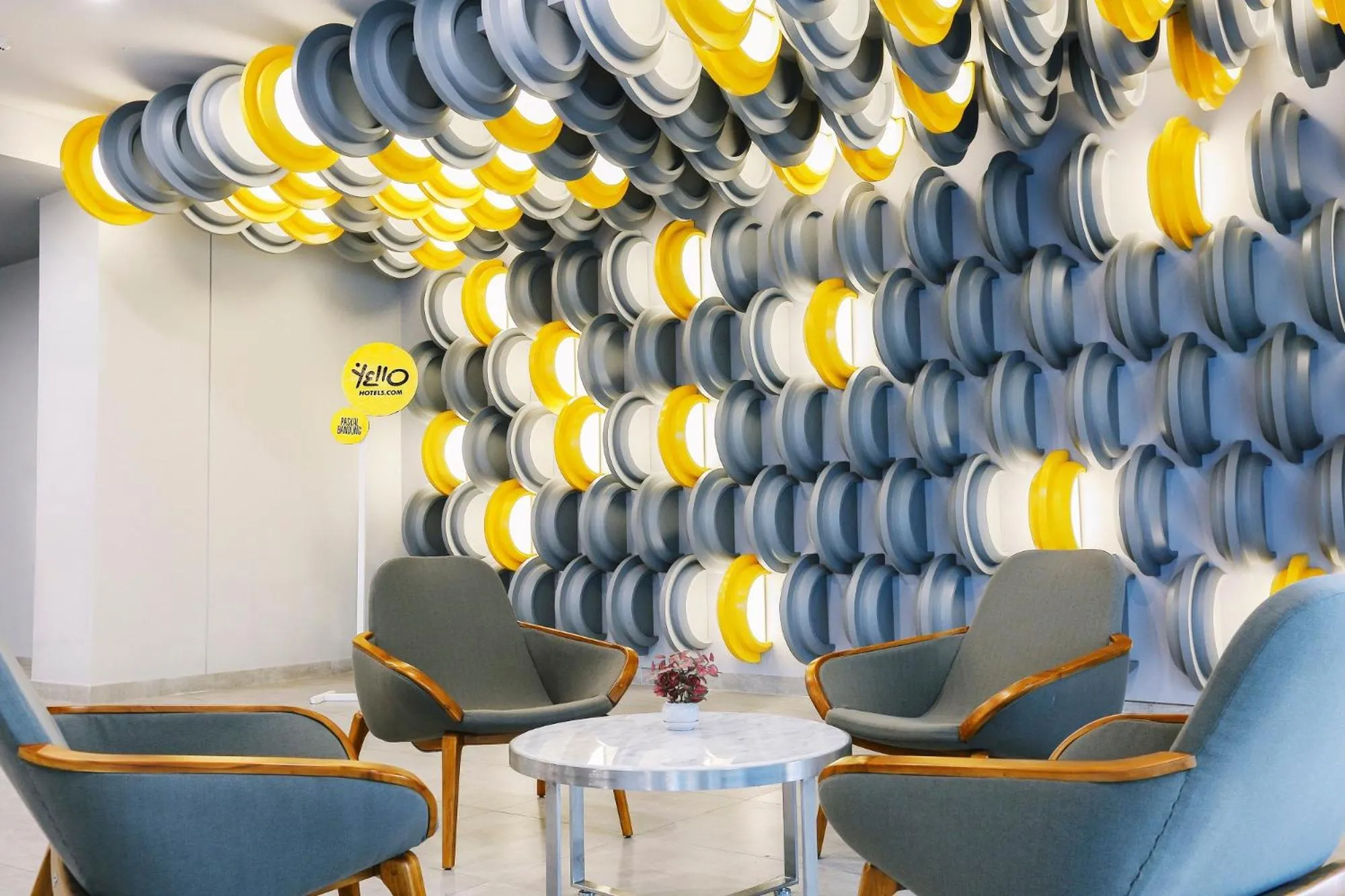 Area and facilities in YELLO Hotel Paskal Bandung