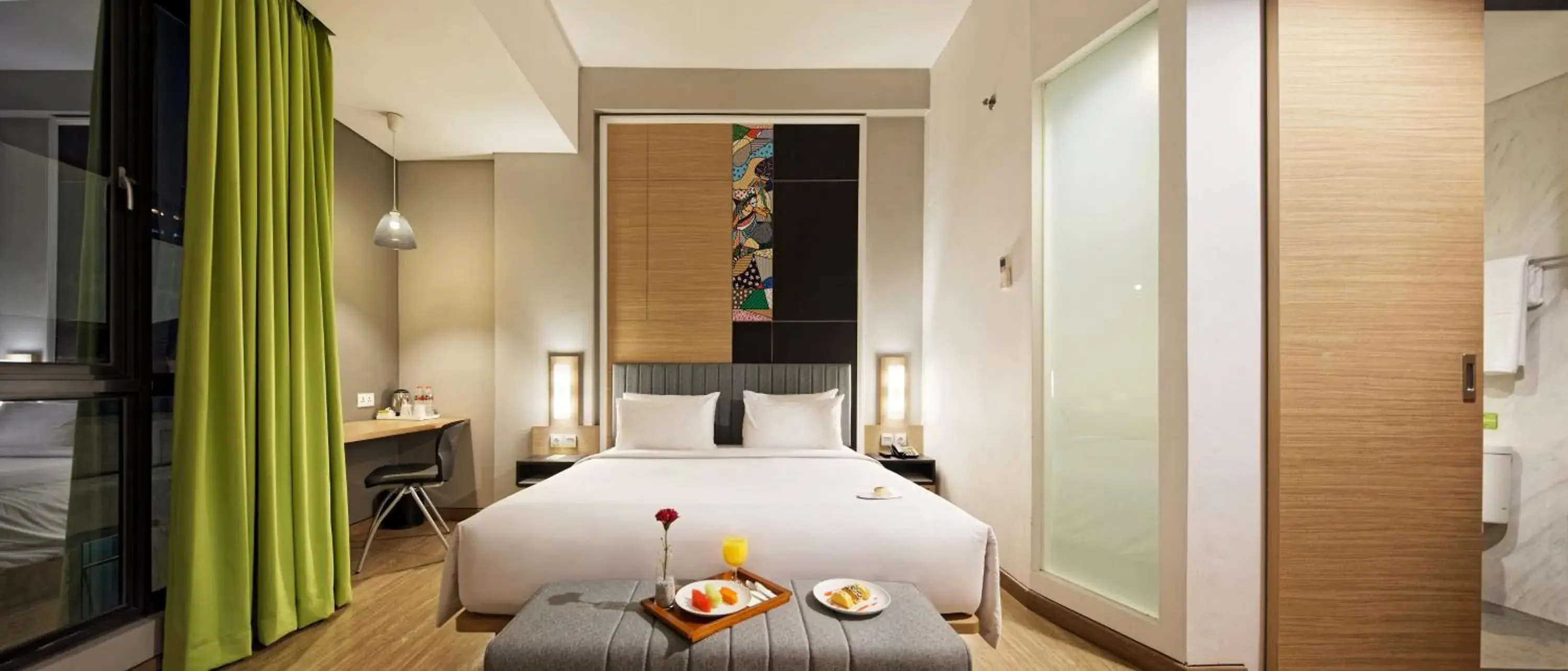 Bed in MaxOne Platinum Hayam Wuruk Bed in MaxOne Platinum Hayam Wuruk