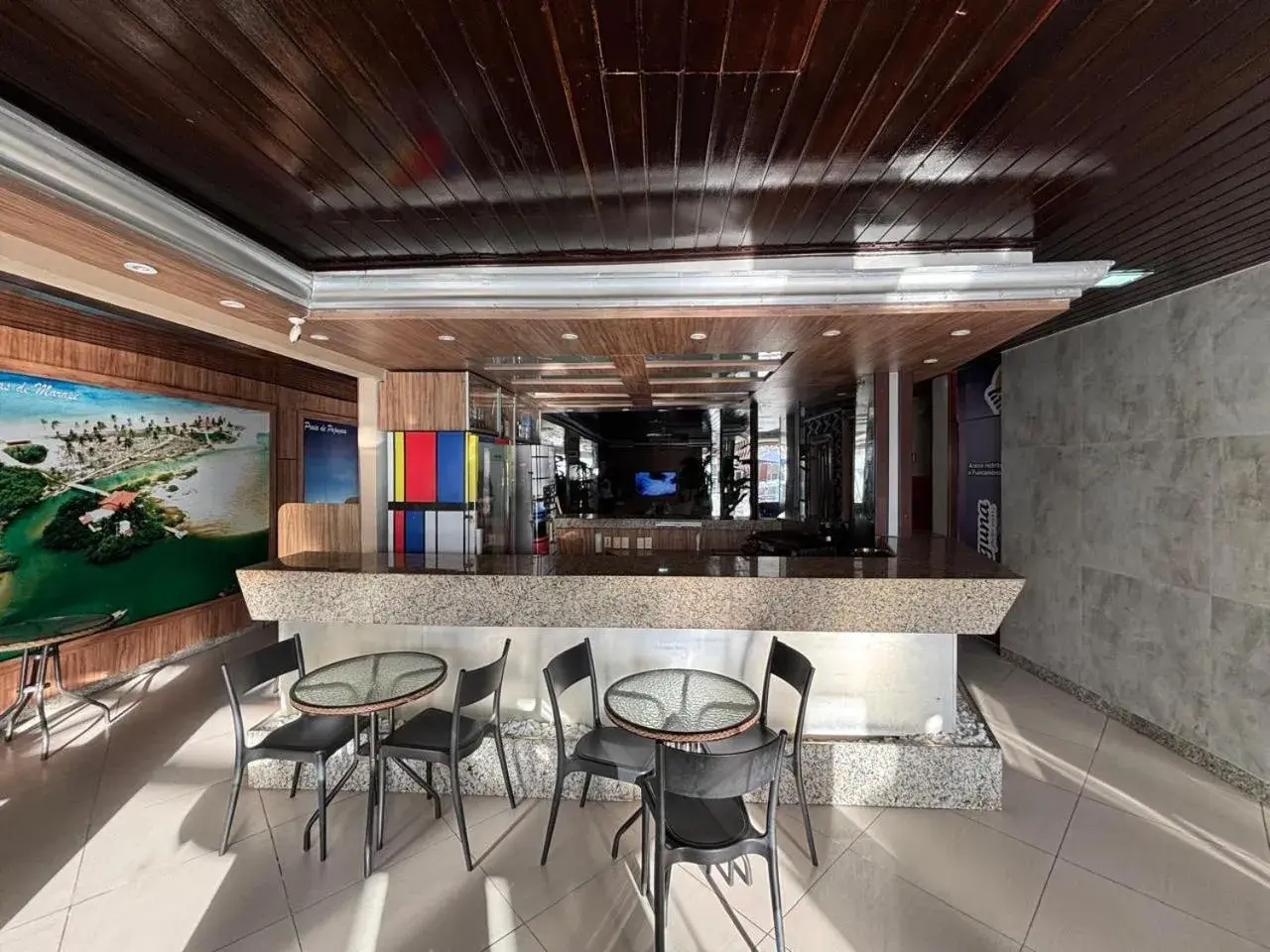 Restaurant/places to eat in Laguna Praia Hotel Restaurant/places to eat in Laguna Praia Hotel