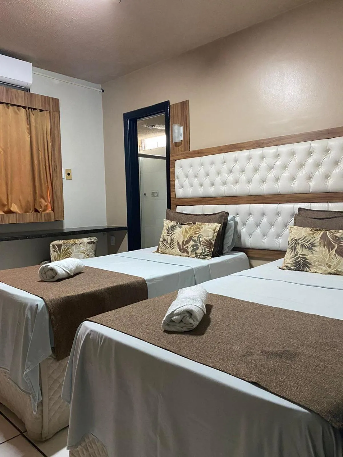 Bed in Laguna Praia Hotel