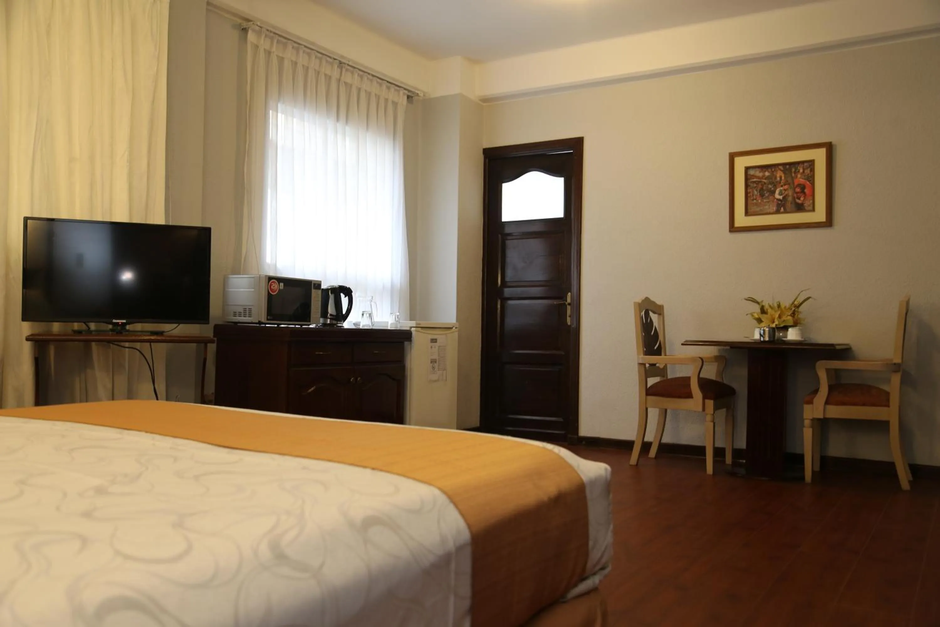 Bed in Alcalá Apart Hotel