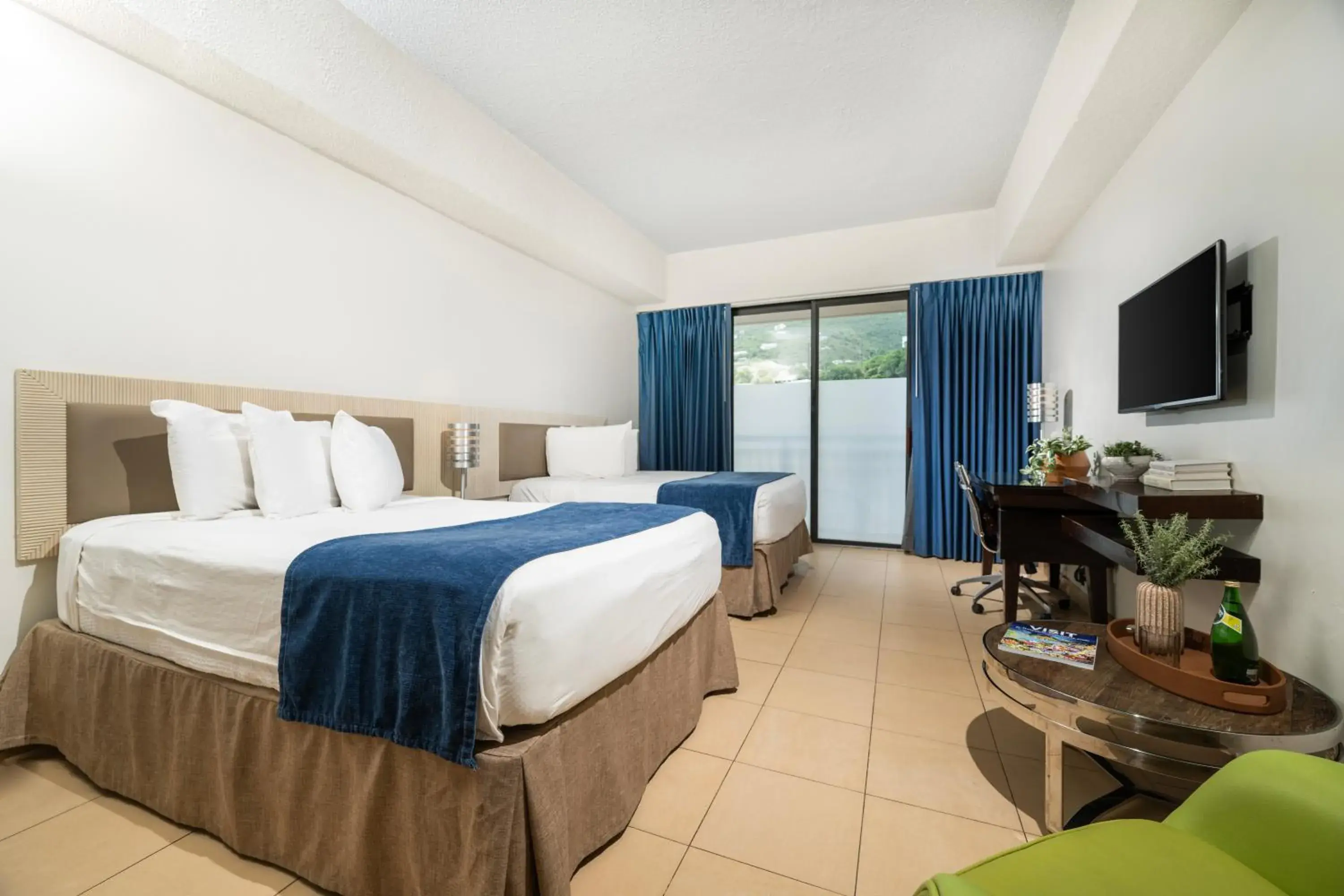 Bed in Windward Passage Hotel Bed in Windward Passage Hotel