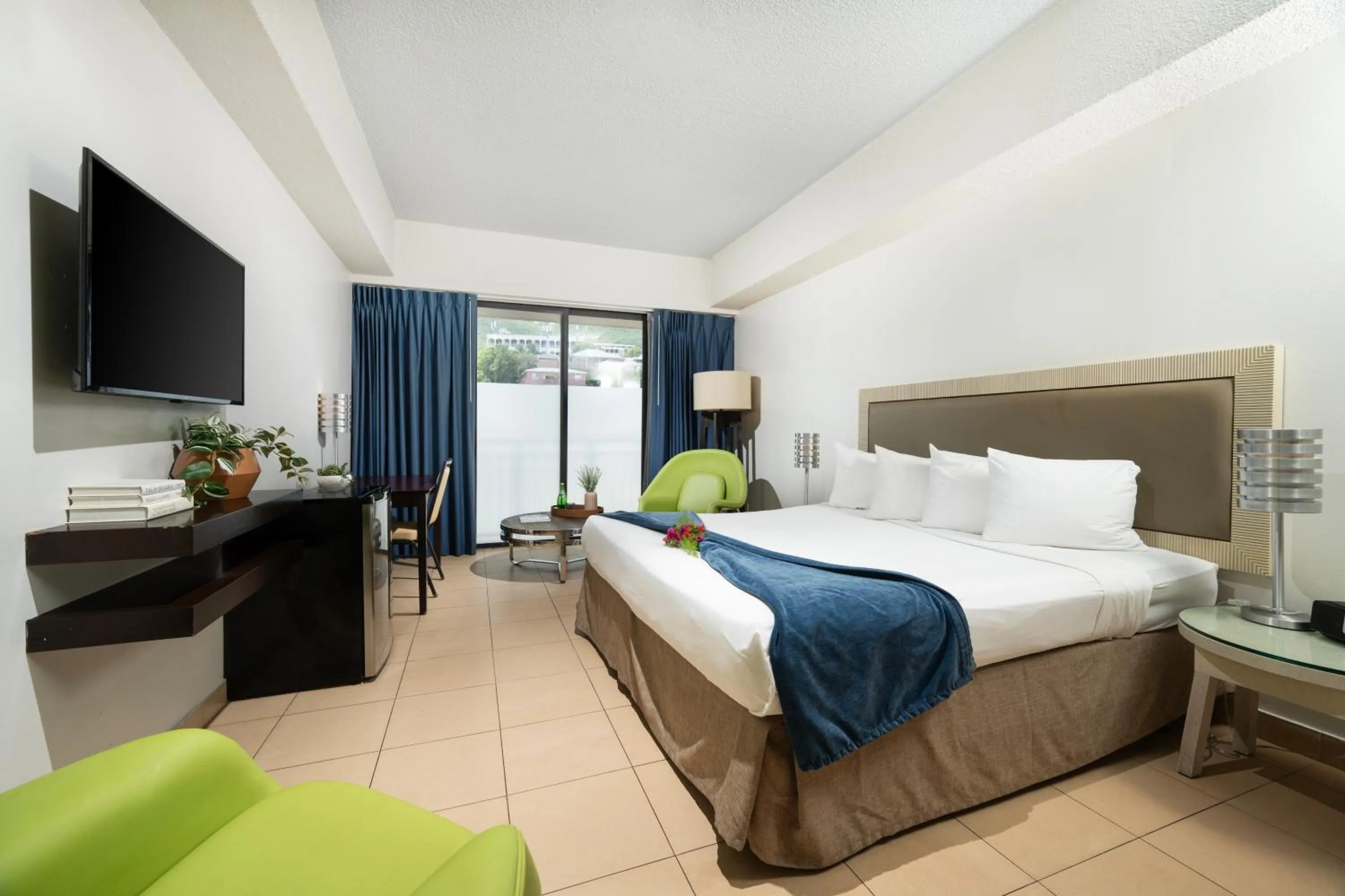 Bed in Windward Passage Hotel