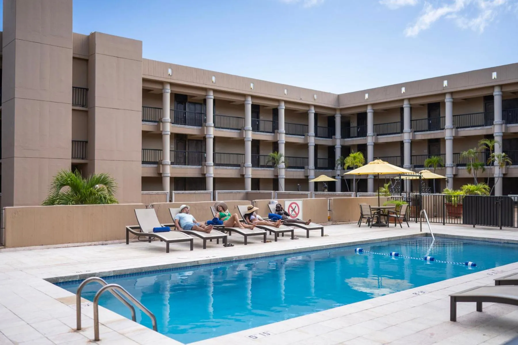 Swimming pool in Windward Passage Hotel