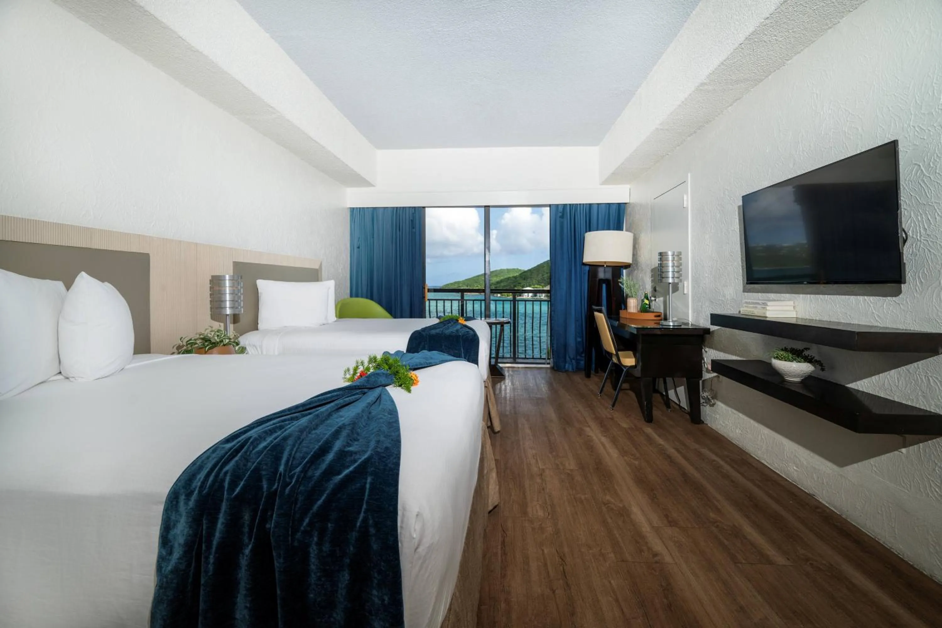 Bed in Windward Passage Hotel