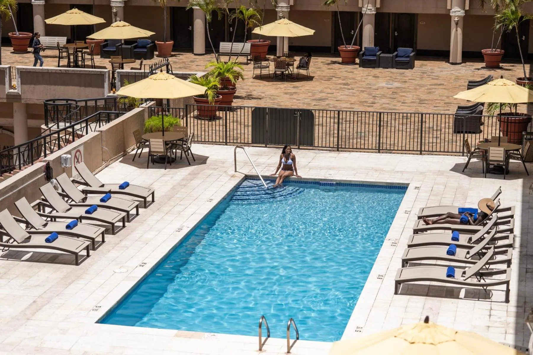 Swimming pool in Windward Passage Hotel