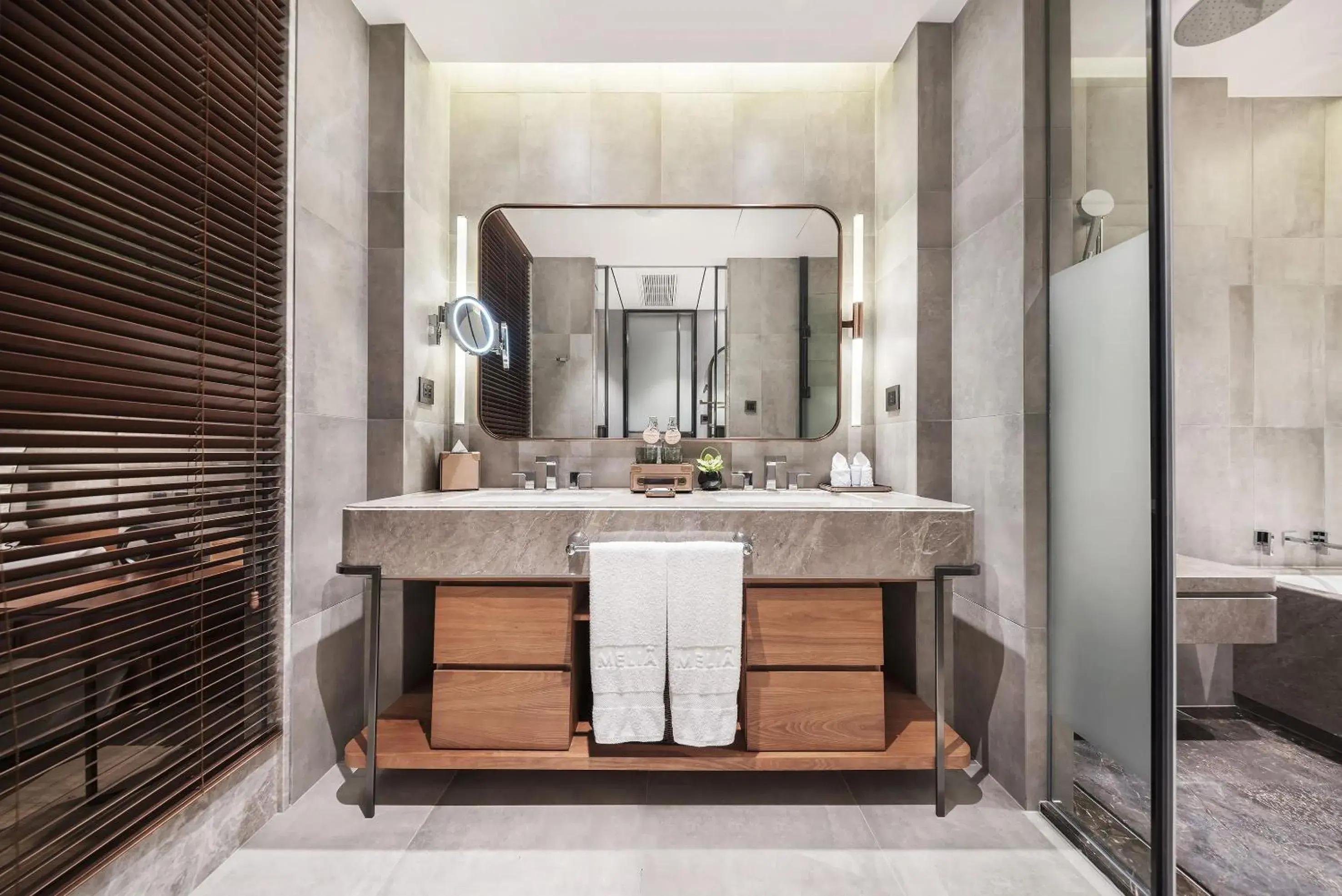 Property building in Meliá Shanghai Parkside Property building in Meliá Shanghai Parkside