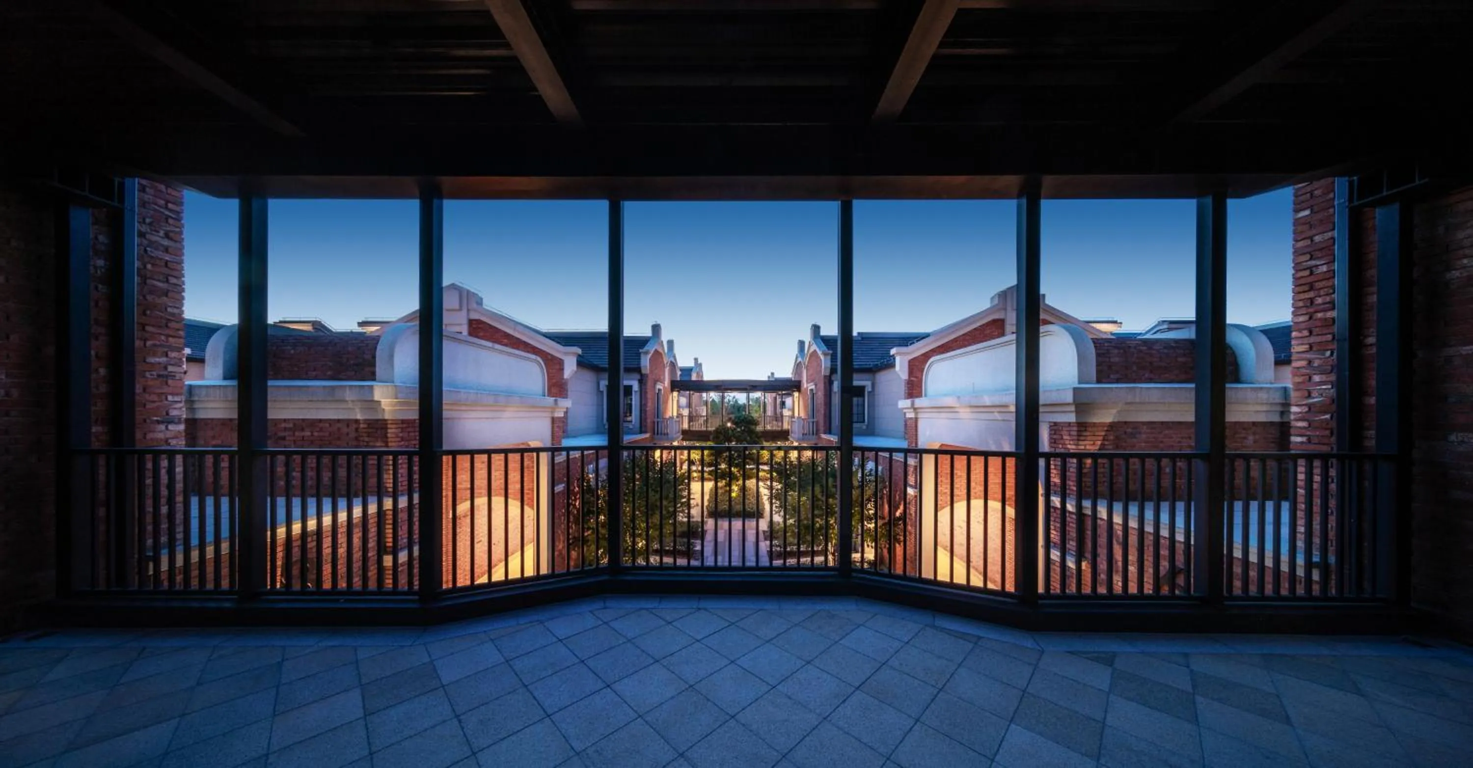 Property building in Melia Shanghai Parkside