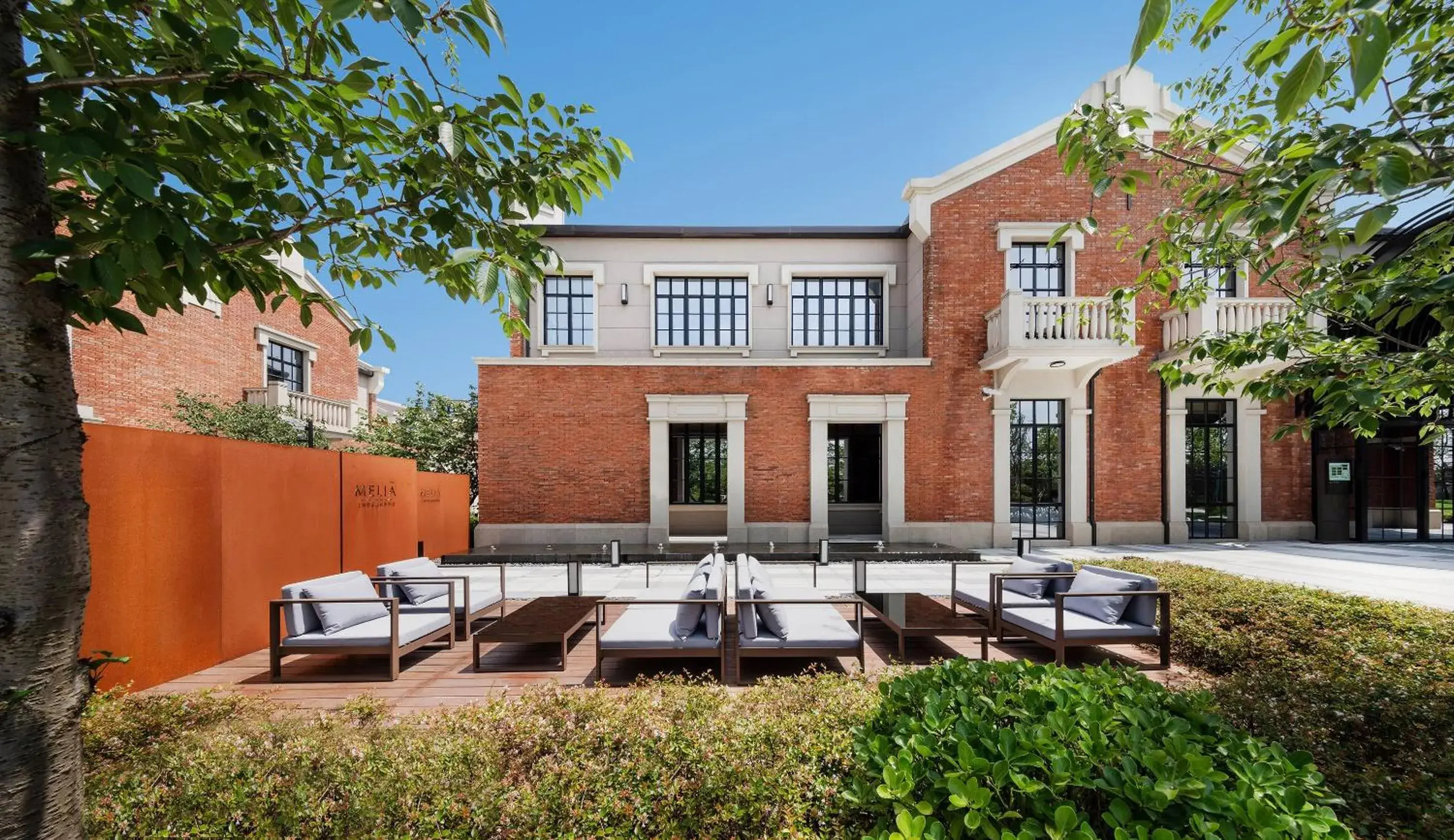 Property building in Meliá Shanghai Parkside Property building in Meliá Shanghai Parkside