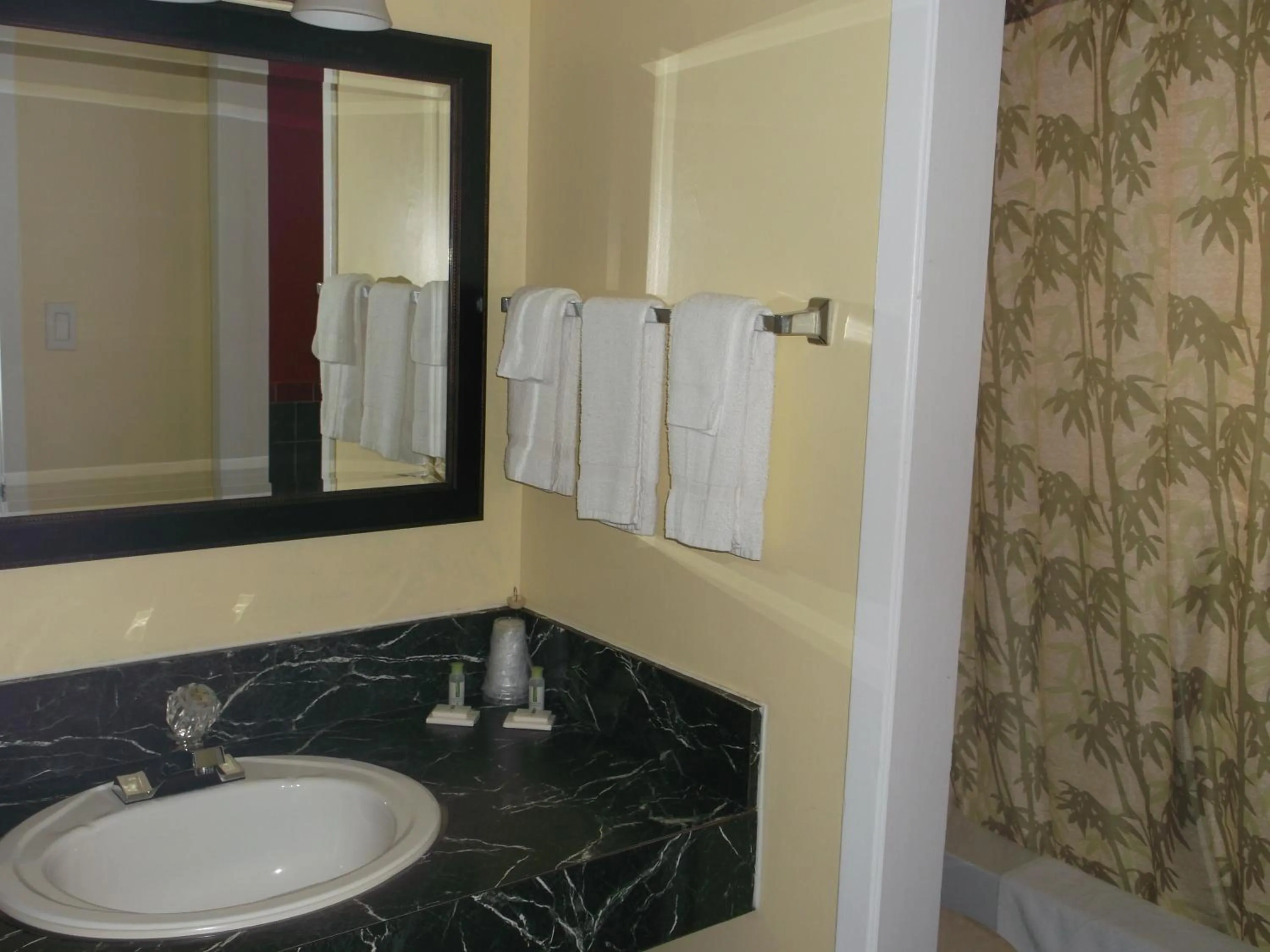 Other in Haileybury Beach Motel