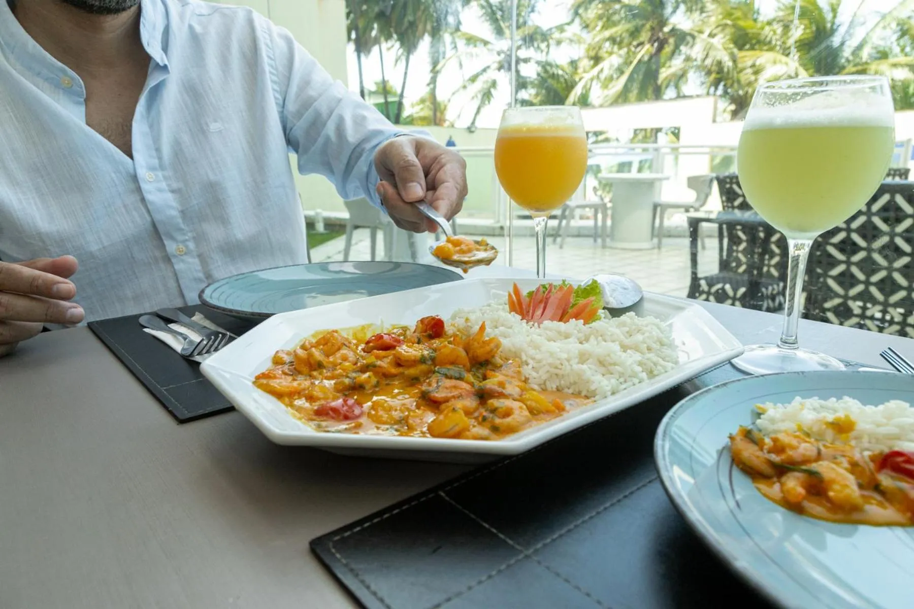 Restaurant/places to eat in Costa Mar Recife Hotel by Atlantica