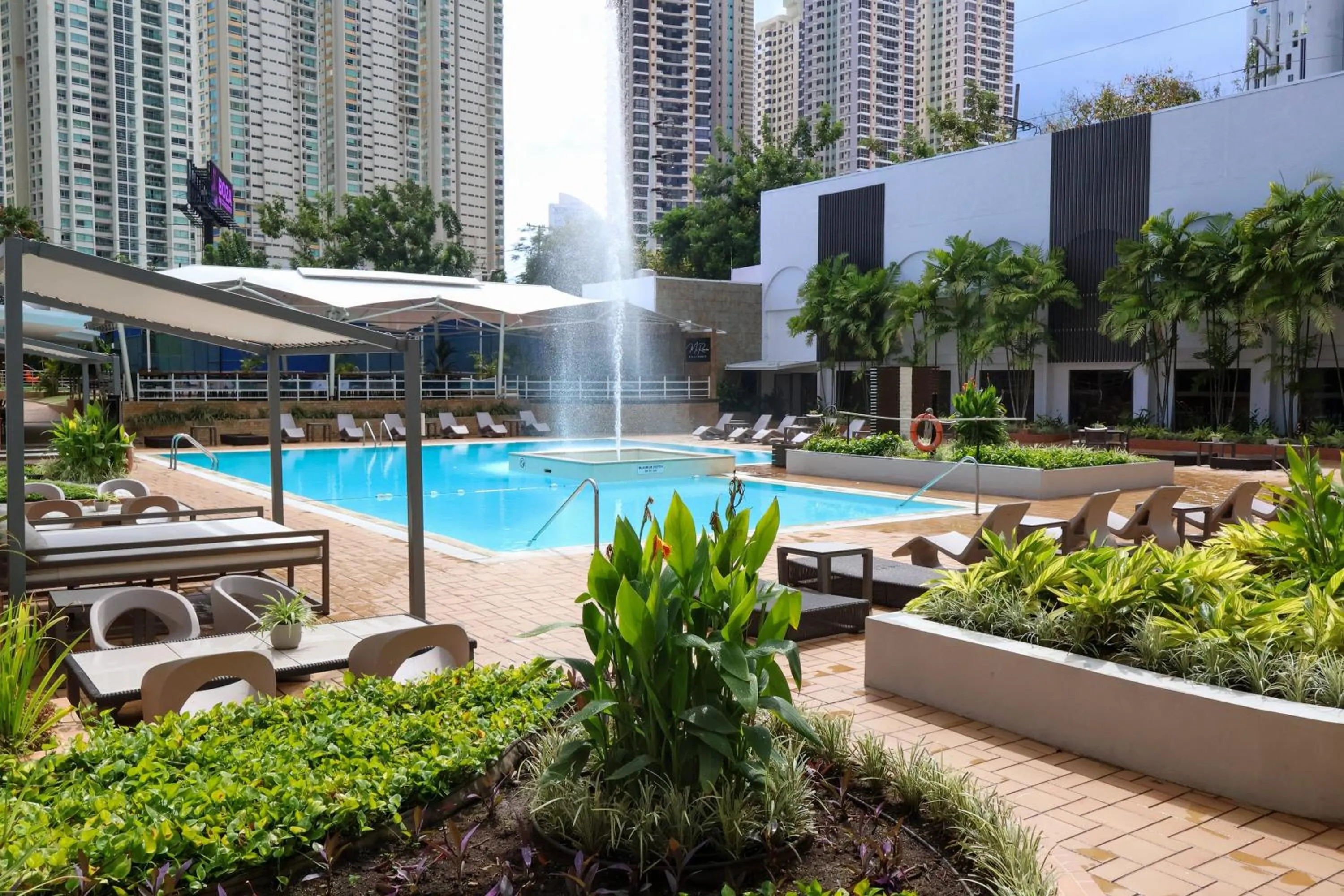 Natural landscape in Sheraton Grand Panama