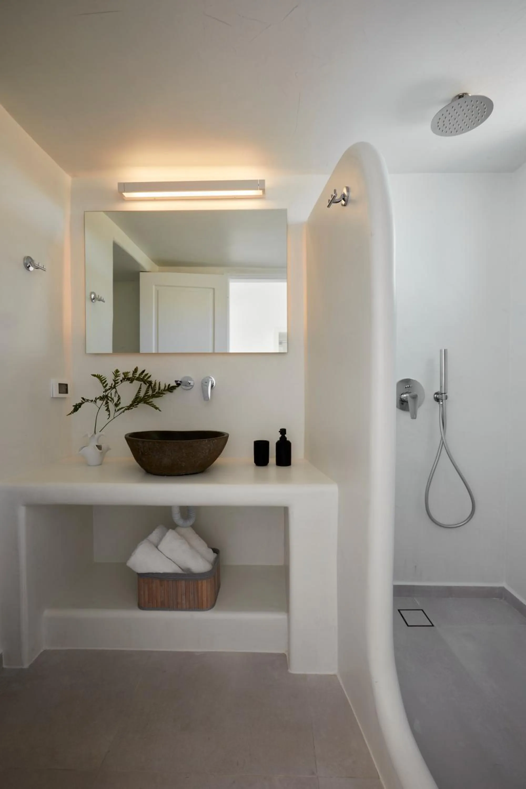 Bathroom in Anchor Suites