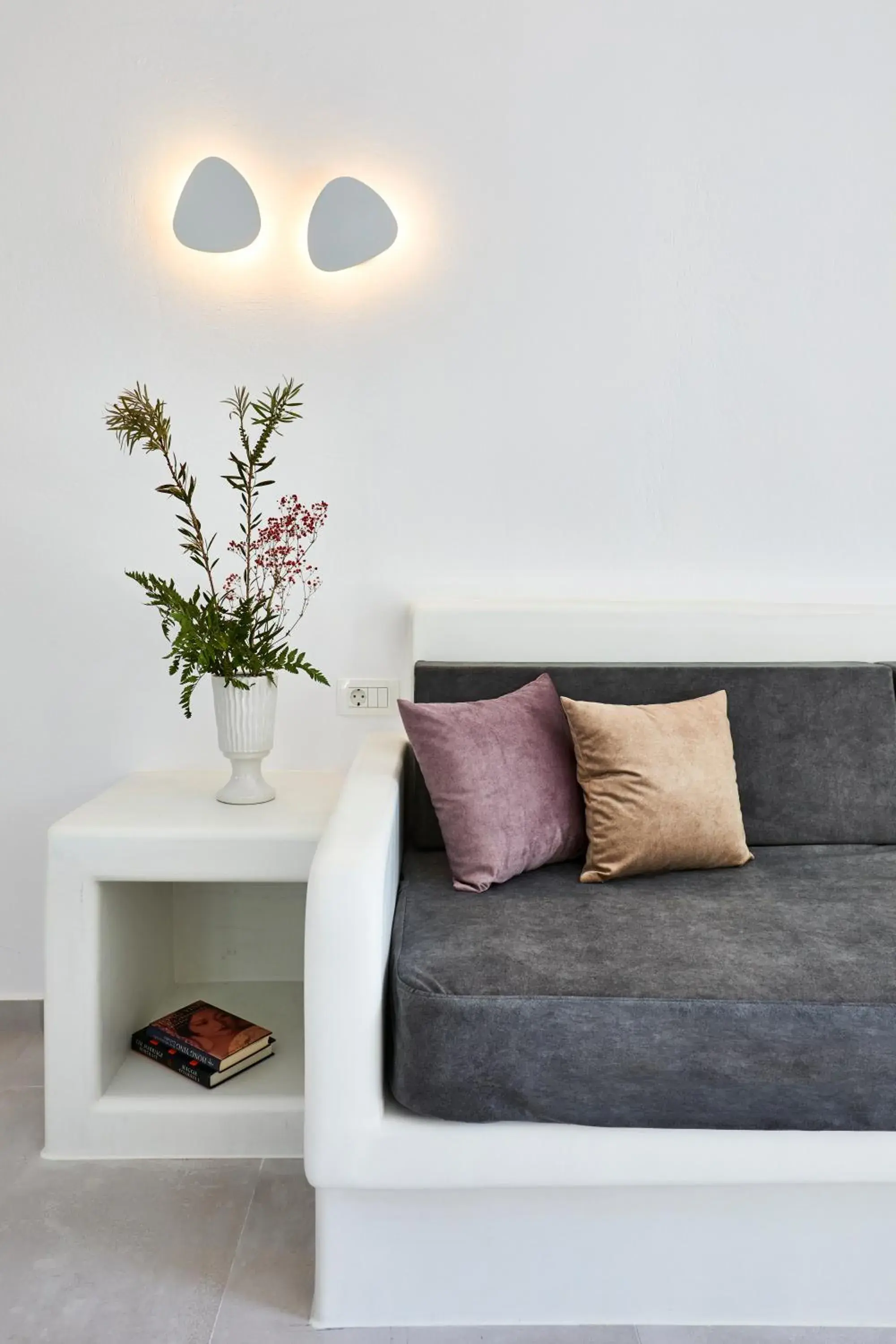 Living room in Anchor Suites Living room in Anchor Suites