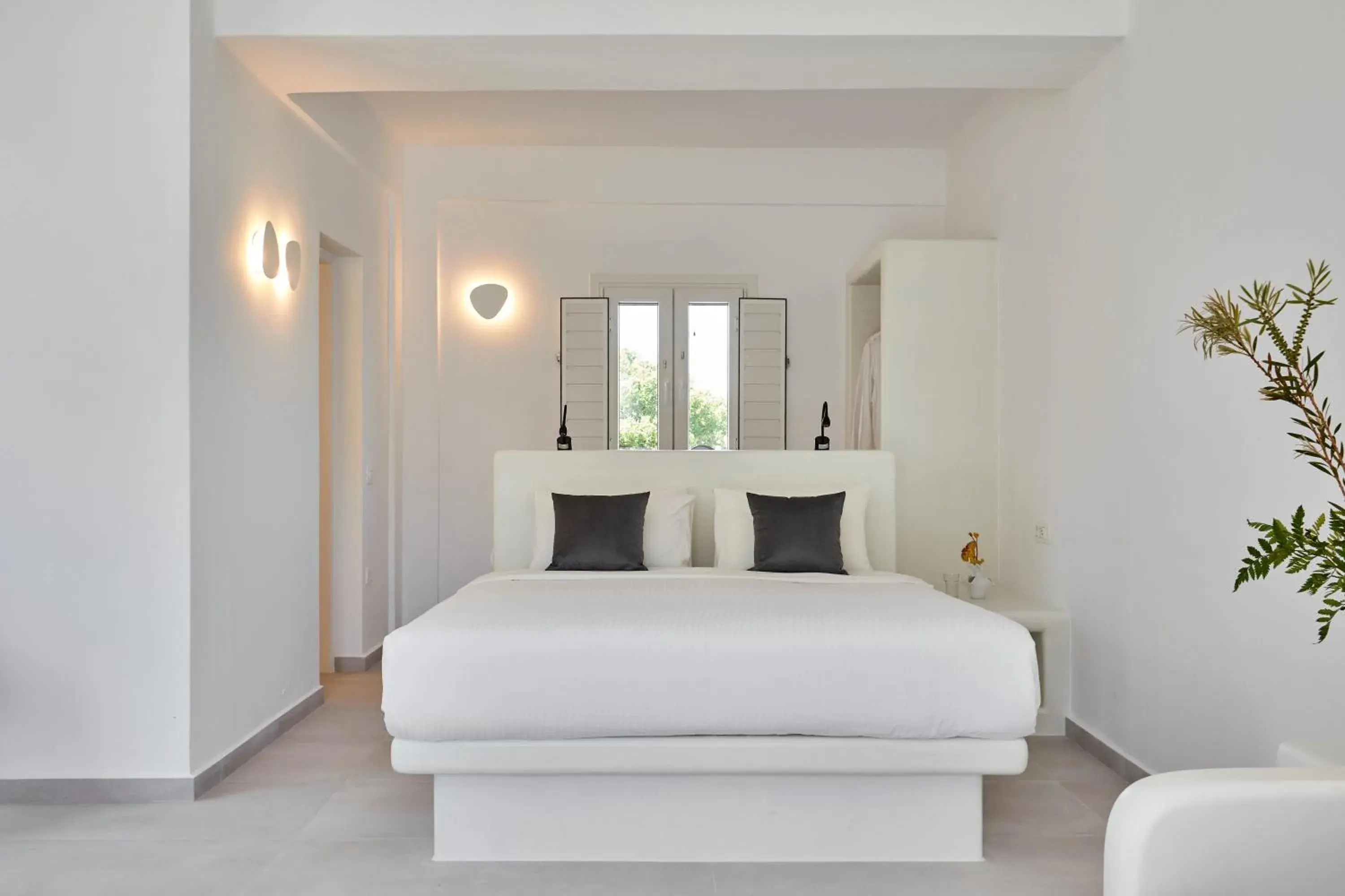 Bed in Anchor Suites Bed in Anchor Suites