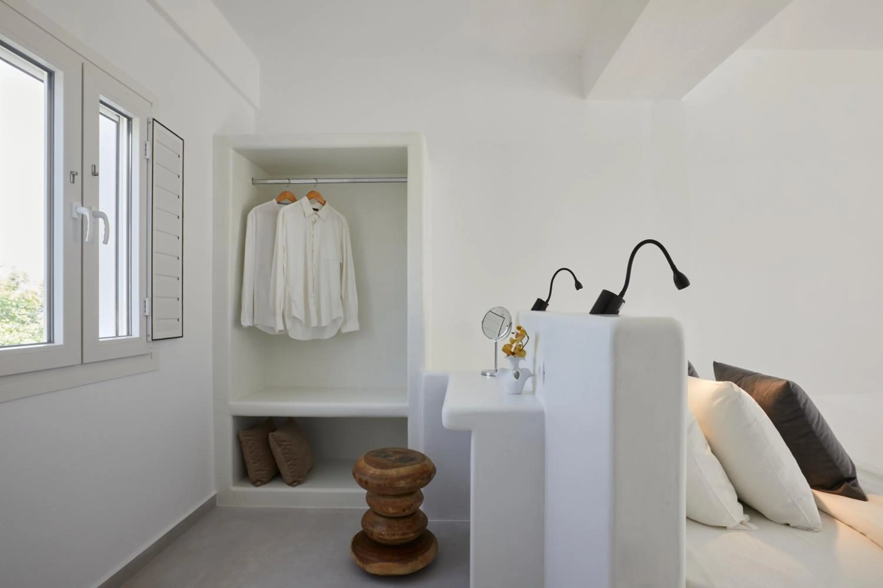 Photo of the whole room in Anchor Suites