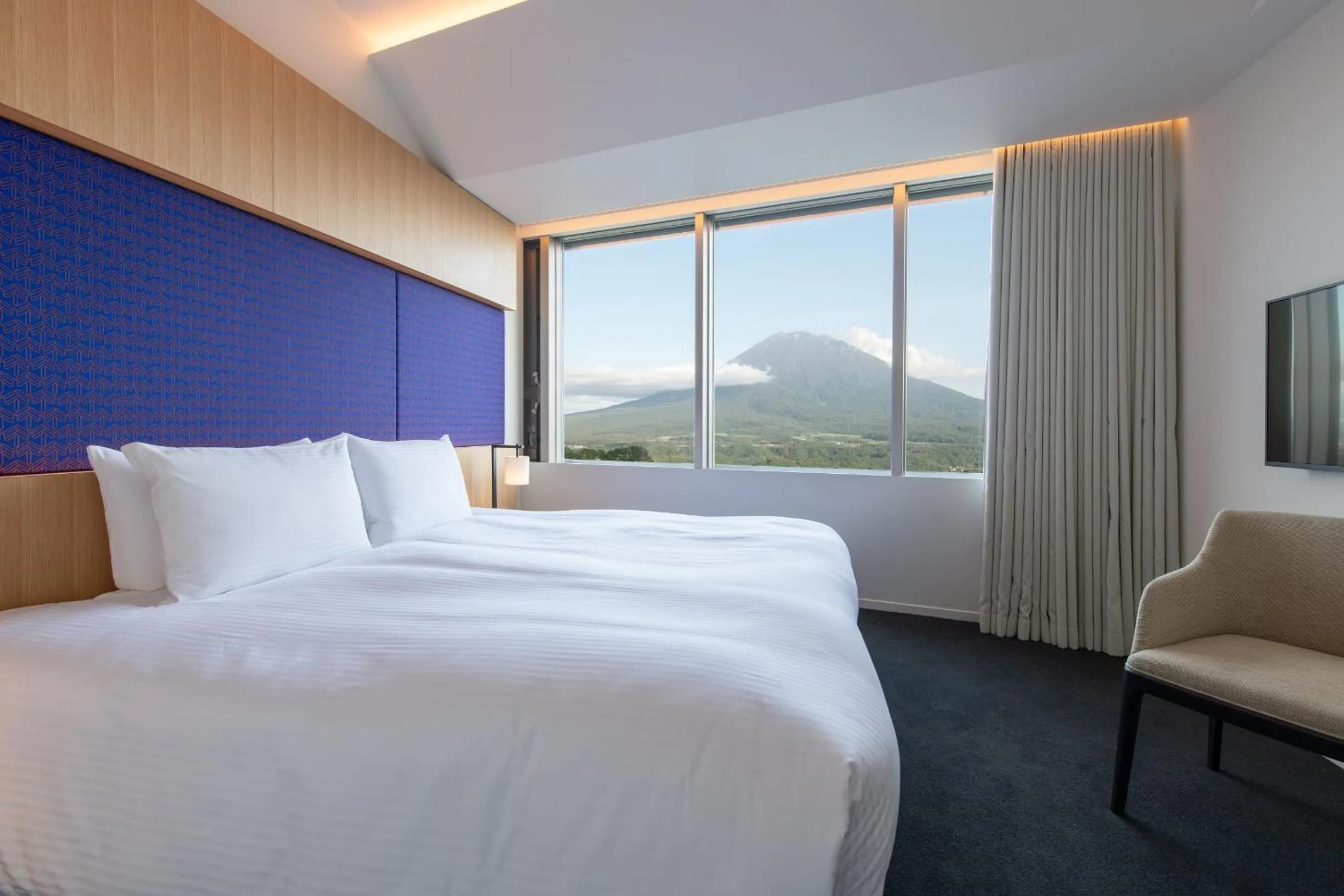 Bedroom, Bed in Skye Niseko