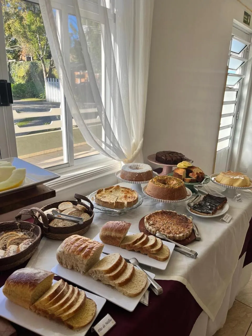 Food and drinks in Pousada Dom Alfredo José