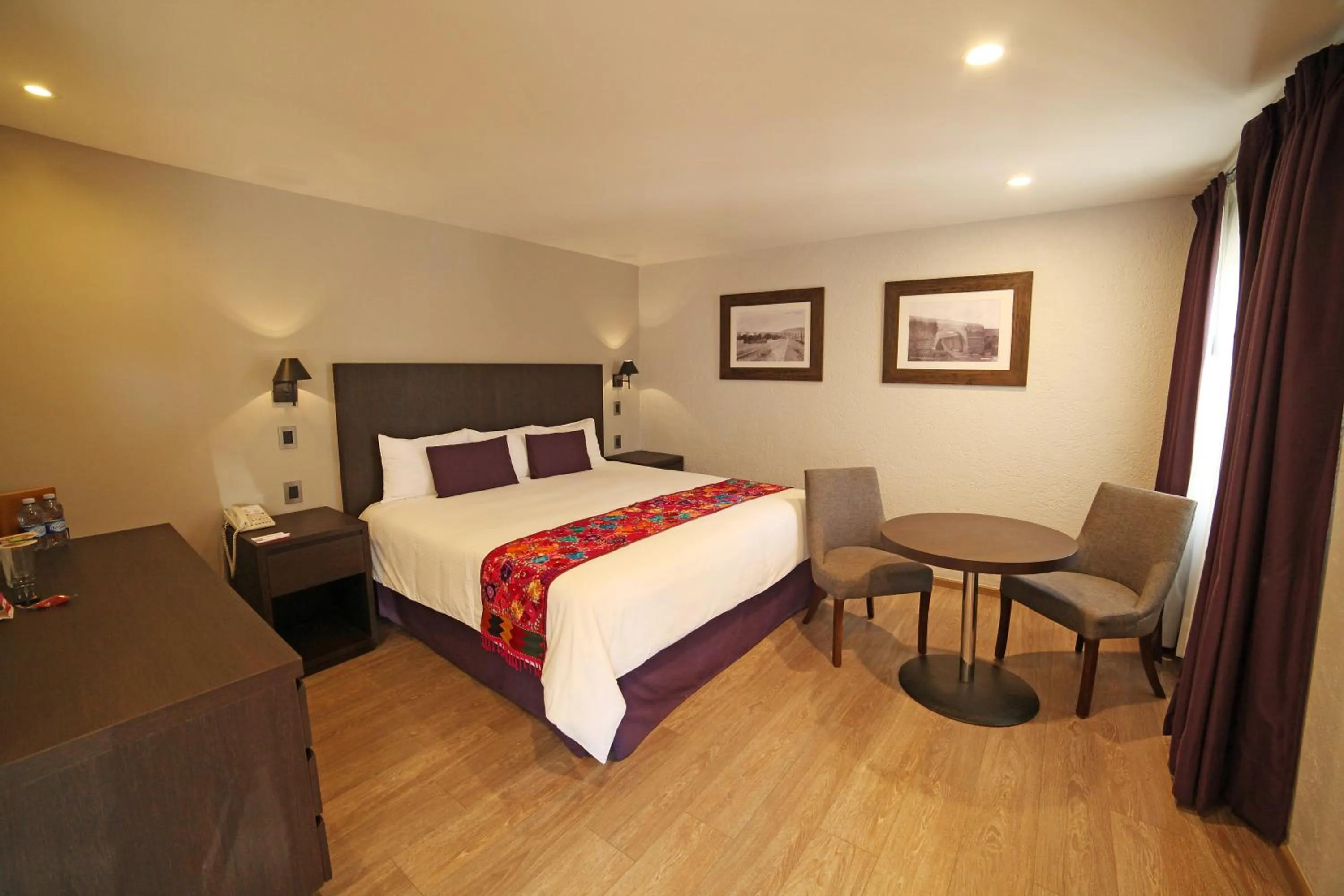 Photo of the whole room, Bed in Hotel Flamingo Inn