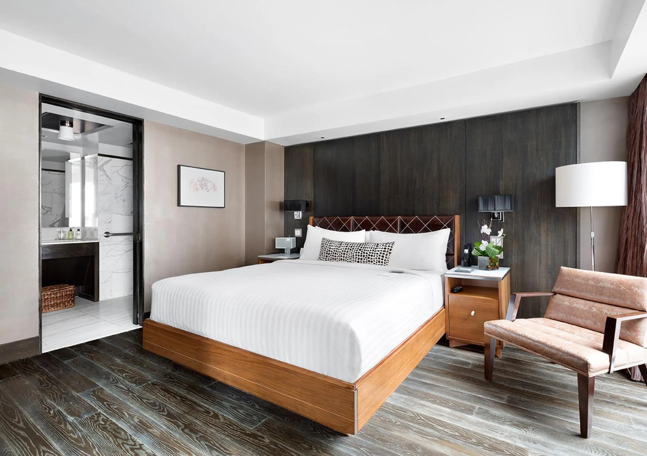 Bedroom, Bed in Hotel 48LEX New York