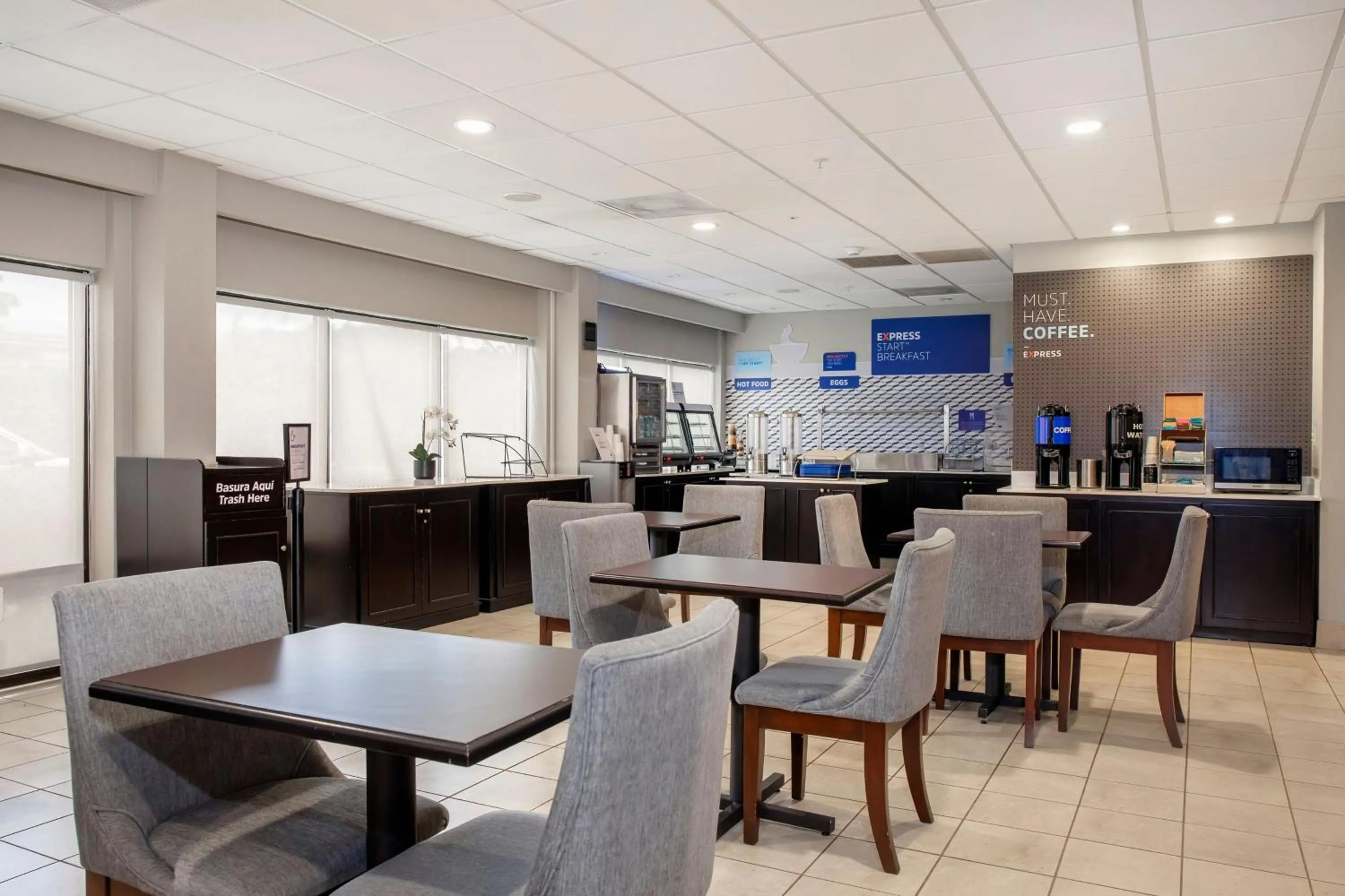 Breakfast in Holiday Inn Express San Jose Costa Rica Airport by IHG