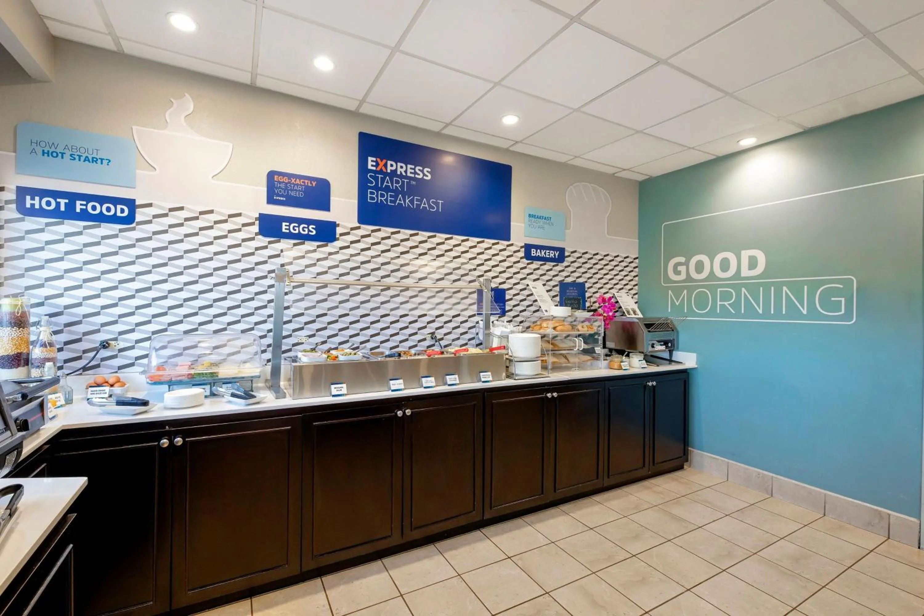 Breakfast in Holiday Inn Express San Jose Costa Rica Airport by IHG