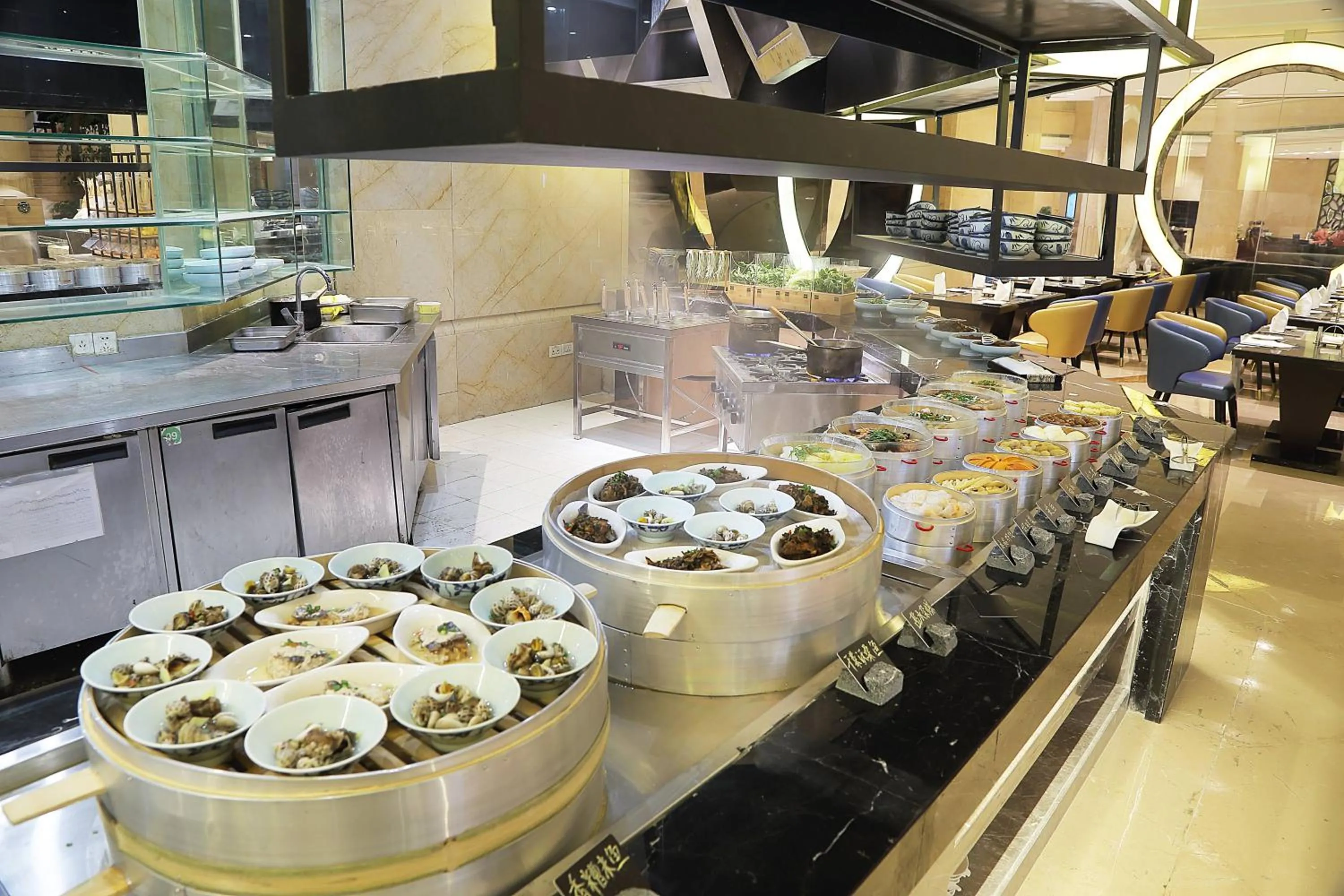 Breakfast in Nanyuan Universe Deluxe Hotel