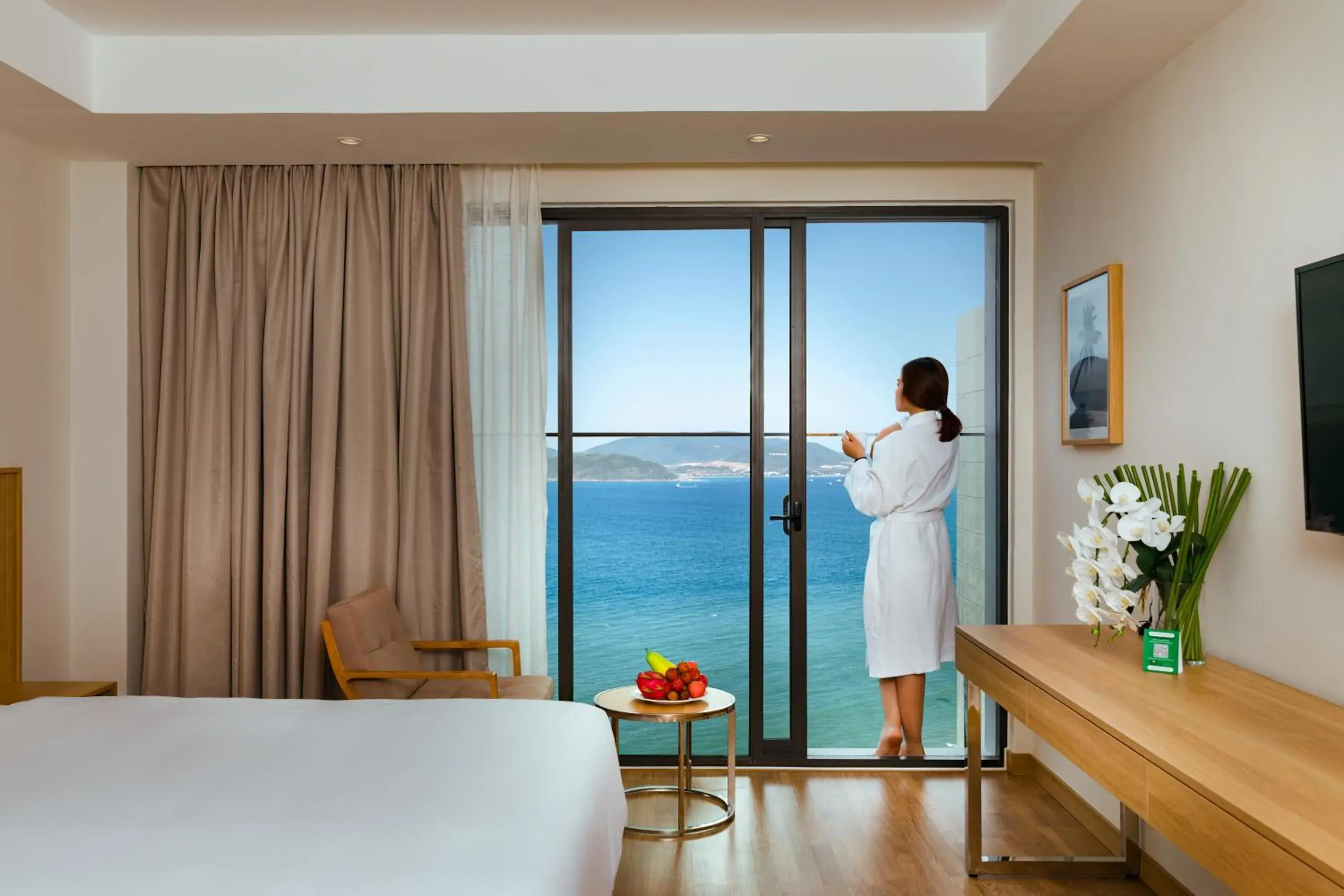 Premium Twin Room with Sea View and Balcony in Nagar Hotel Nha Trang Premium Twin Room with Sea View and Balcony in Nagar Hotel Nha Trang