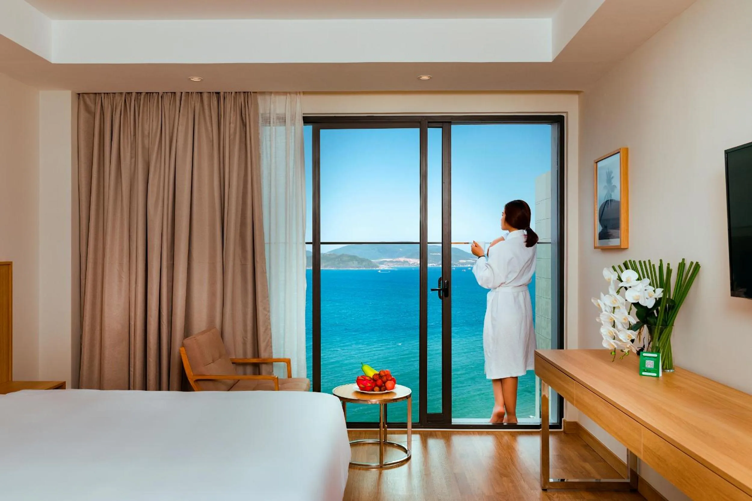 Sea view, Bed in Nagar Hotel Nha Trang
