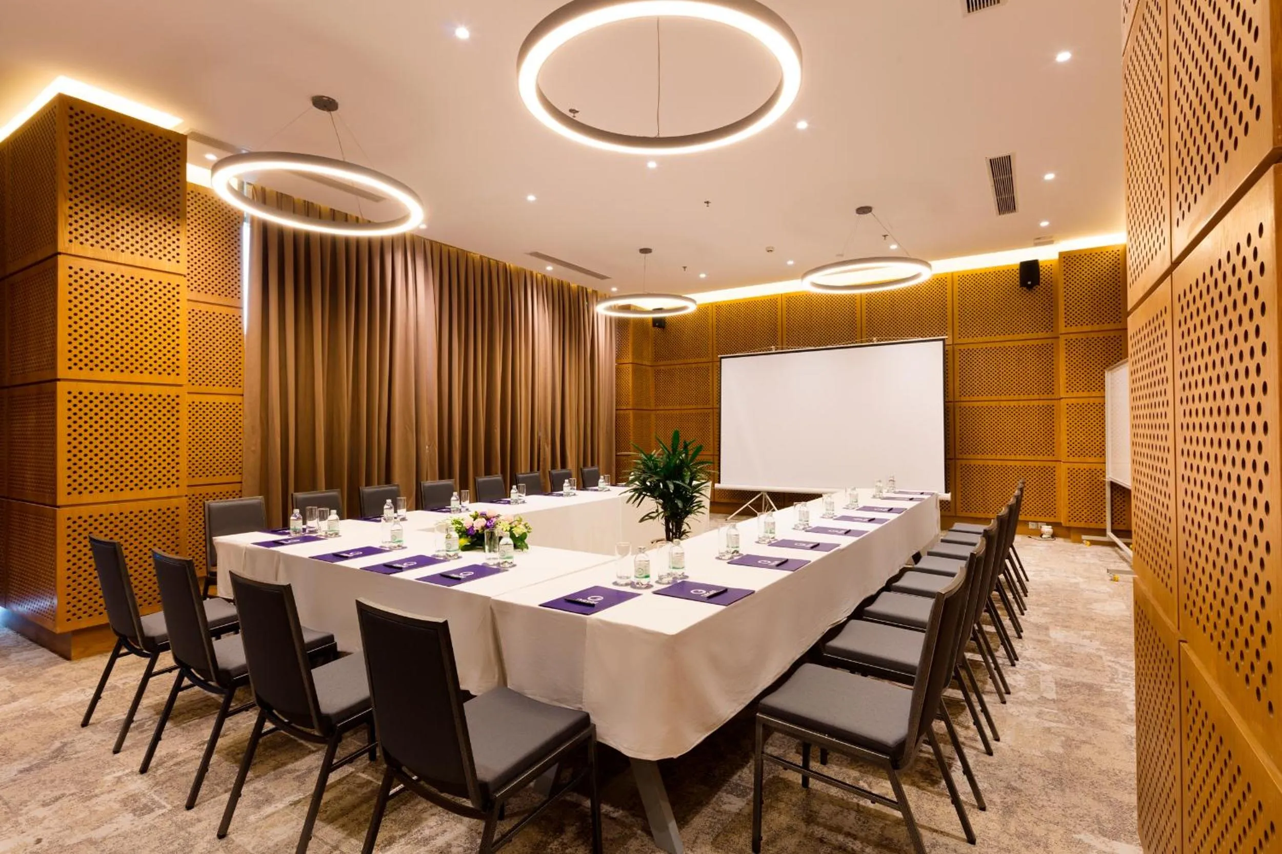 Nagar Hotel Nha Trang