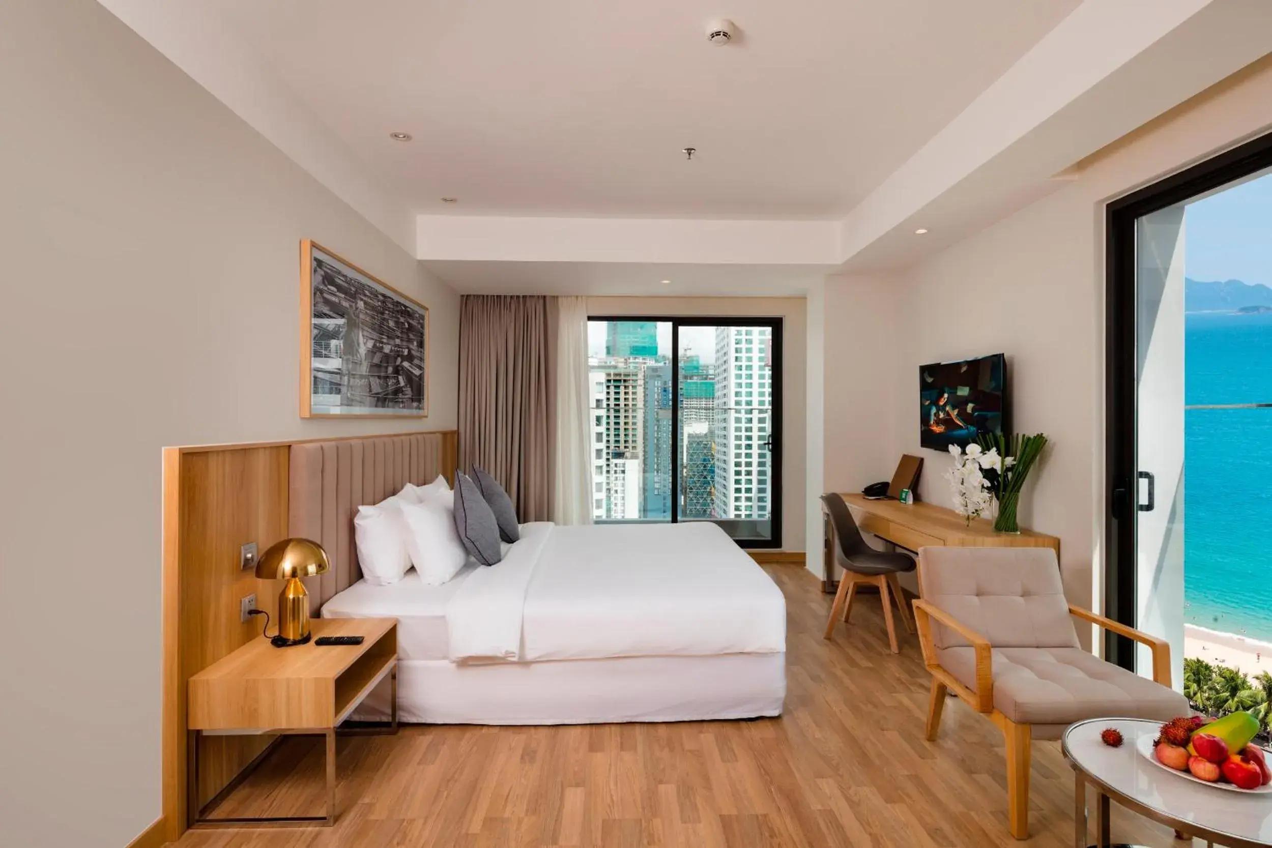 Junior Suite with Ocean View in Nagar Hotel Nha Trang Junior Suite with Ocean View in Nagar Hotel Nha Trang