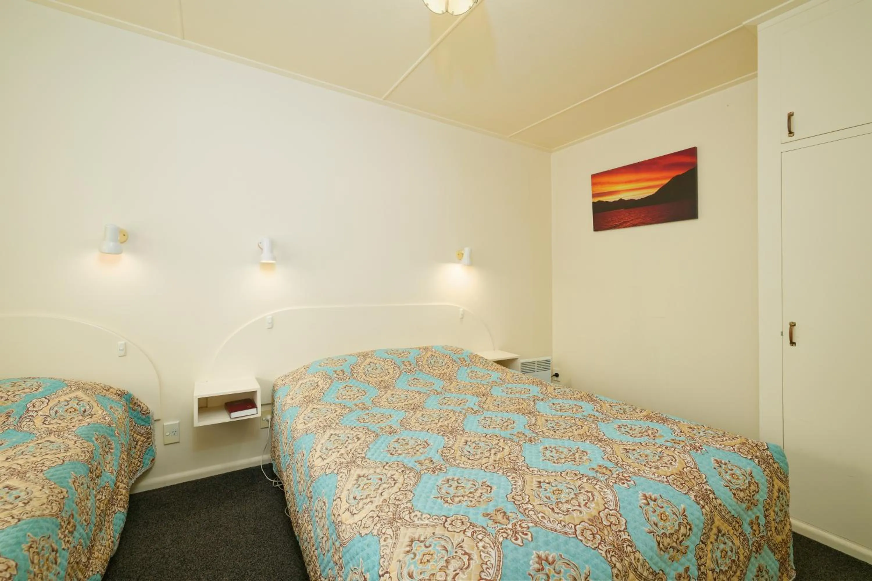 Bed in Blue Seas Motel