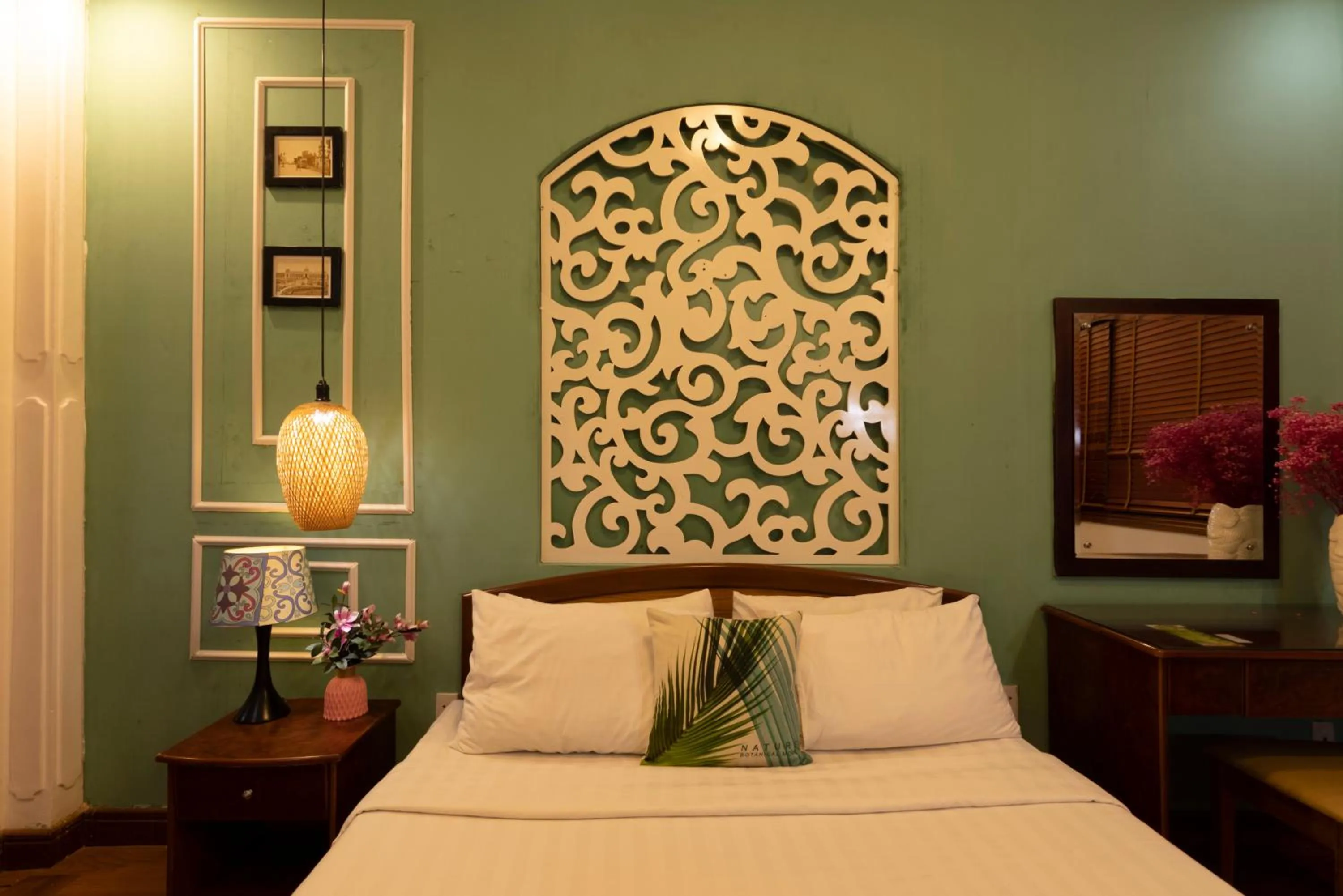 Bed in Vilion Central Hotel & Spa