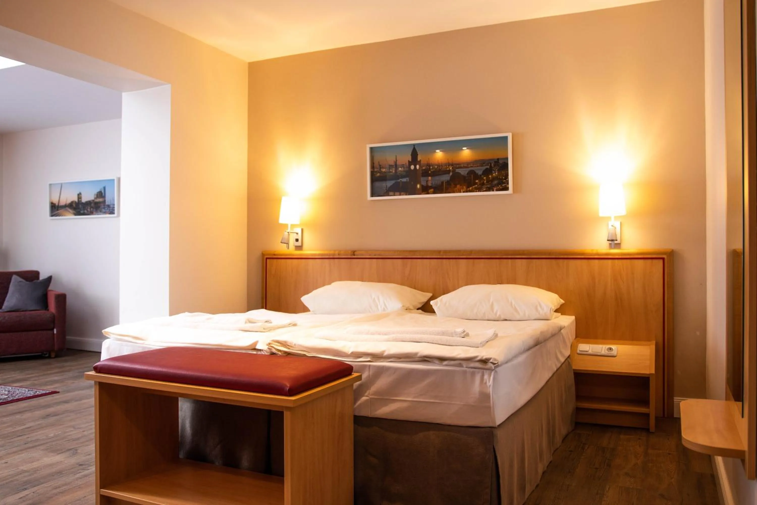 Bedroom, Bed in Bundt's Hotel & Gartenrestaurant