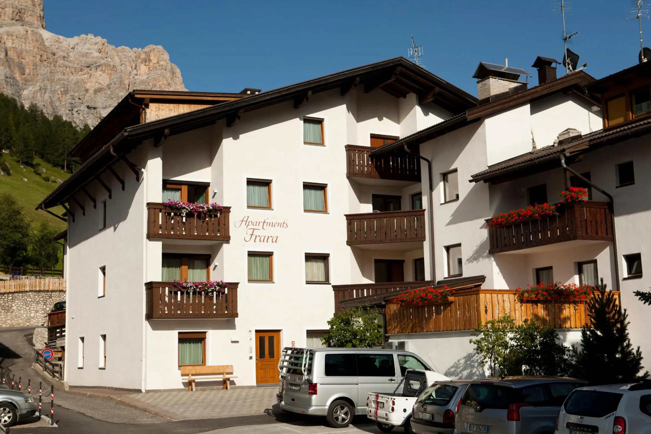 Frara Residence Apartments