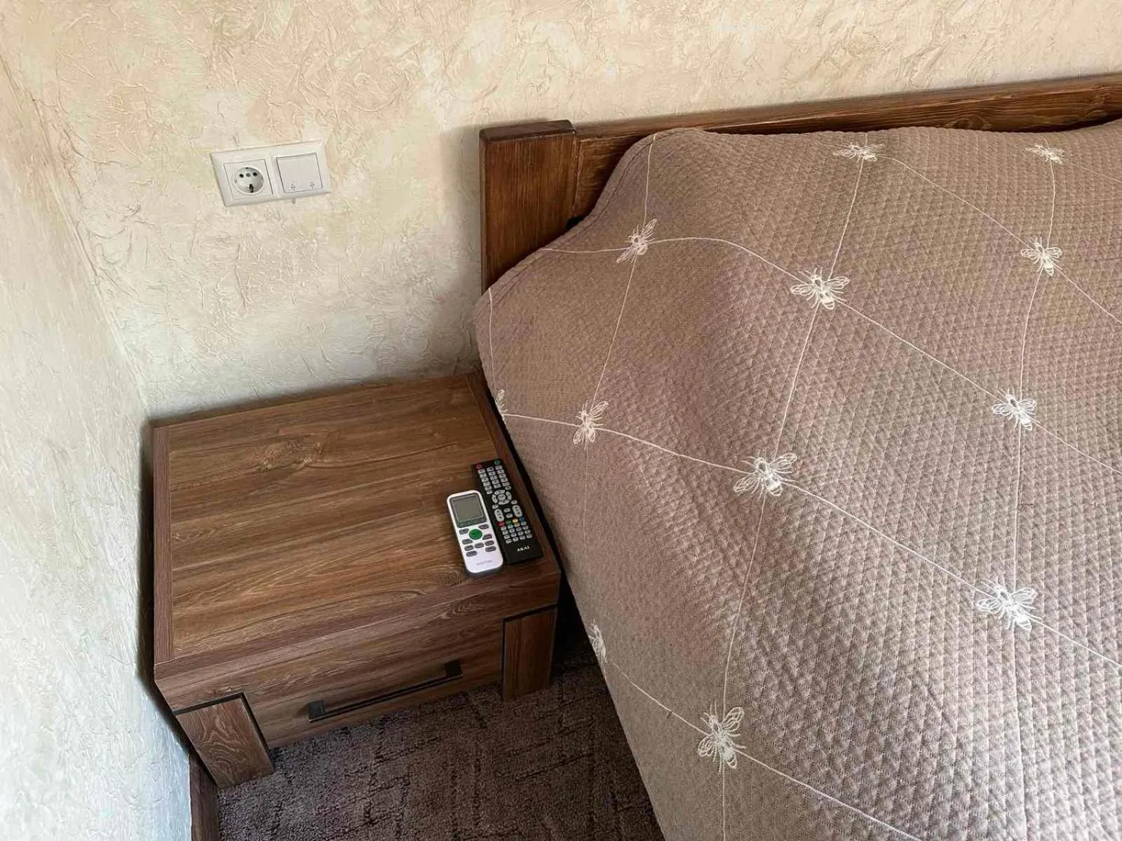 Bed in Mini Hotel on Brovarskaya