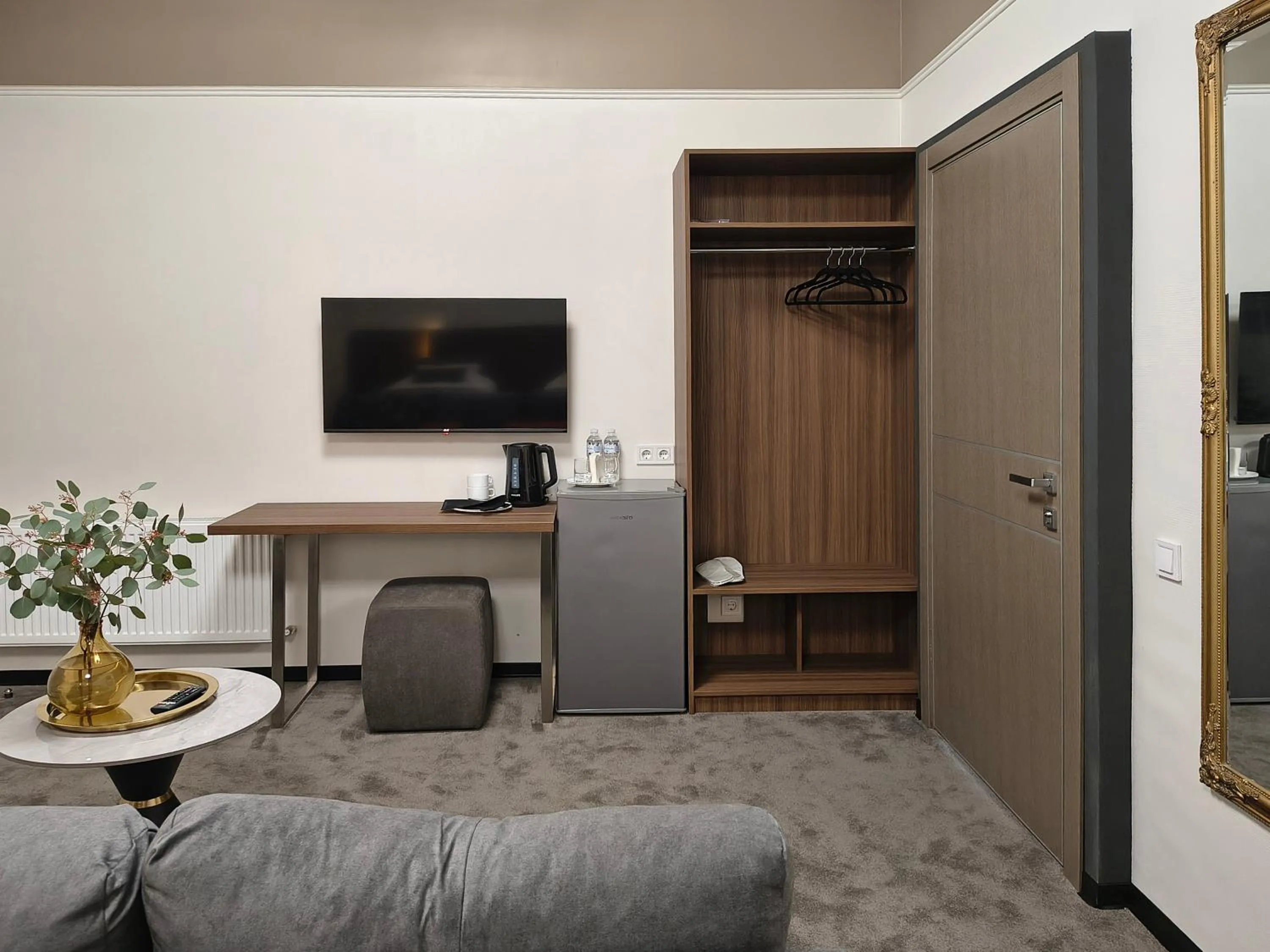 Mini Hotel on Brovarskaya