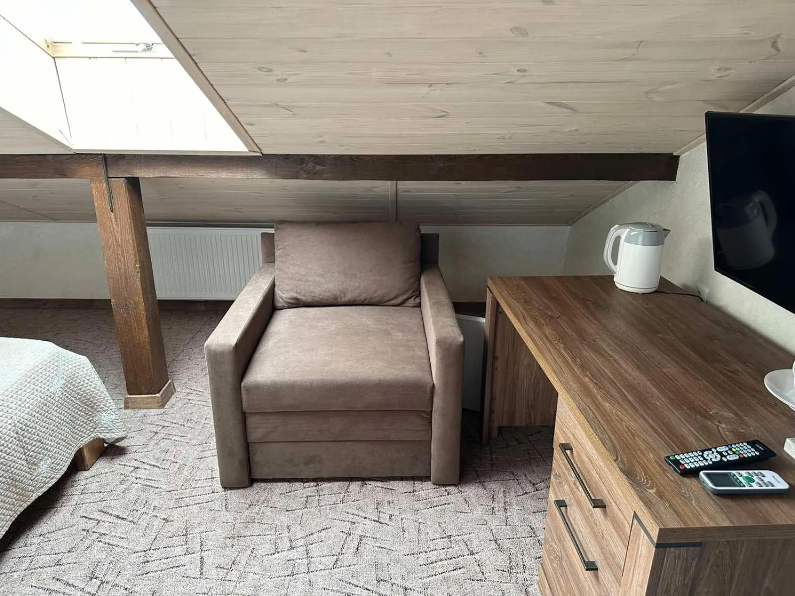 Bed in Mini Hotel on Brovarskaya