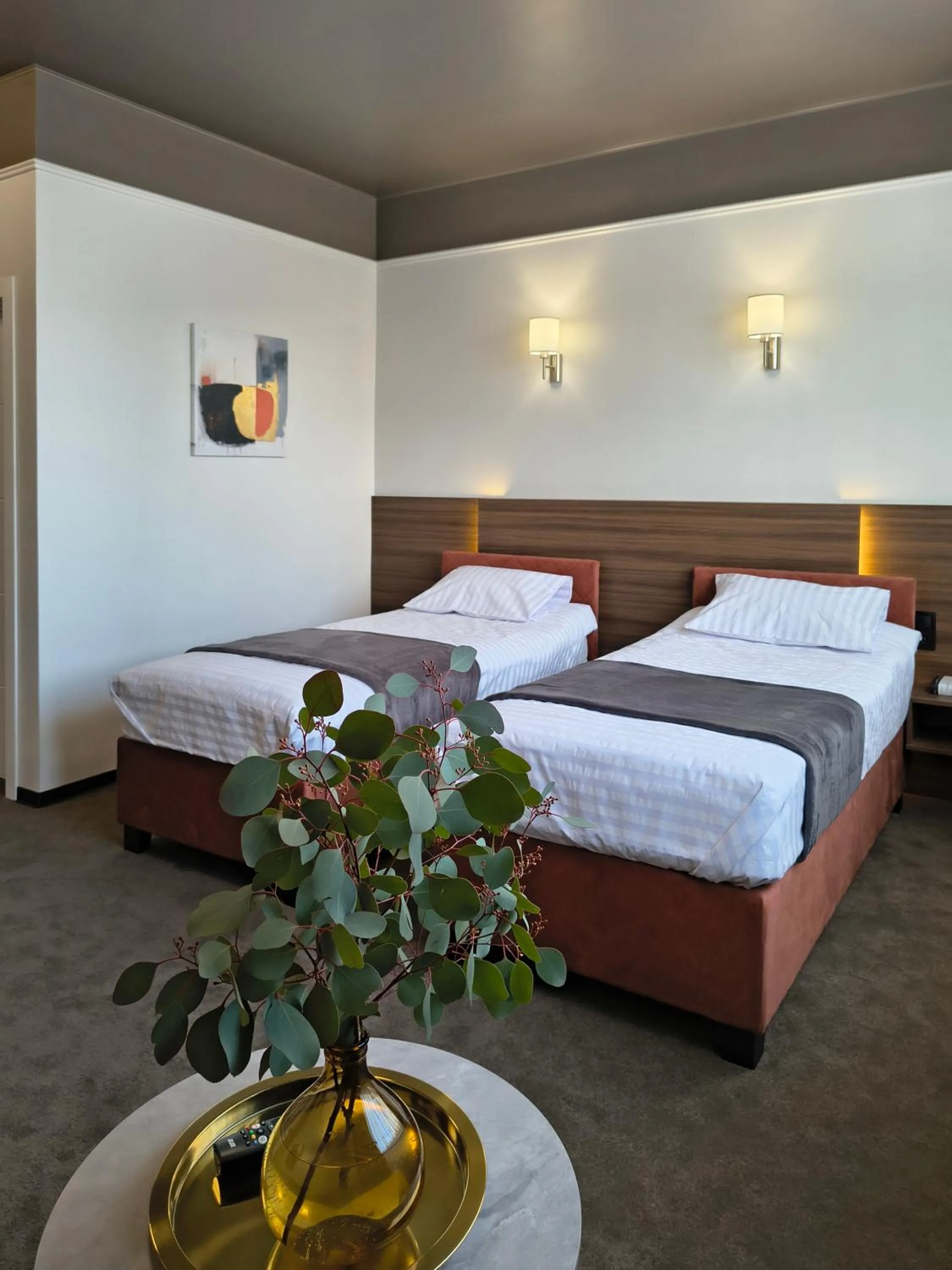 Bed in Mini Hotel on Brovarskaya